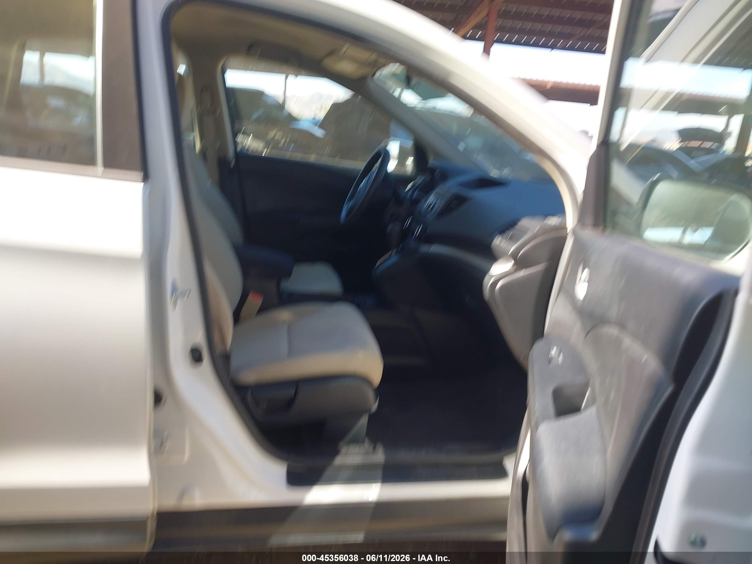 HONDA CR-V image 5