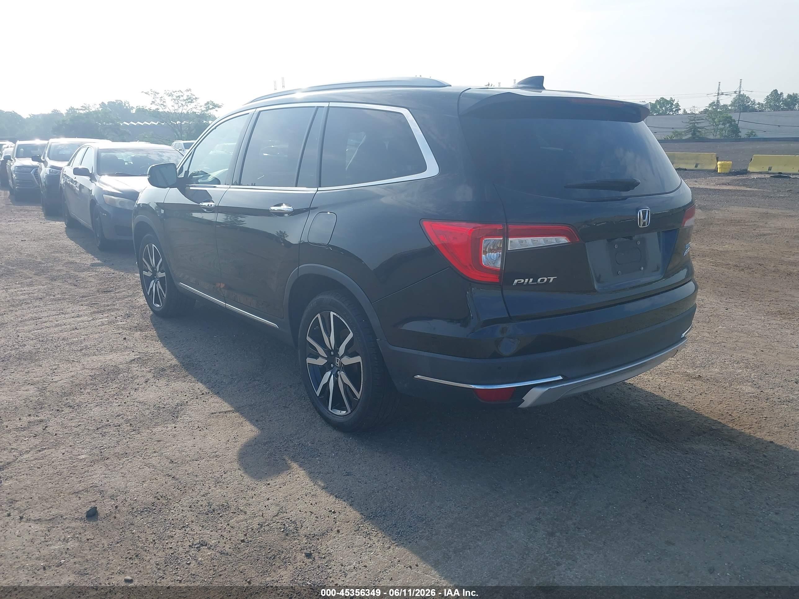 HONDA PILOT image 3