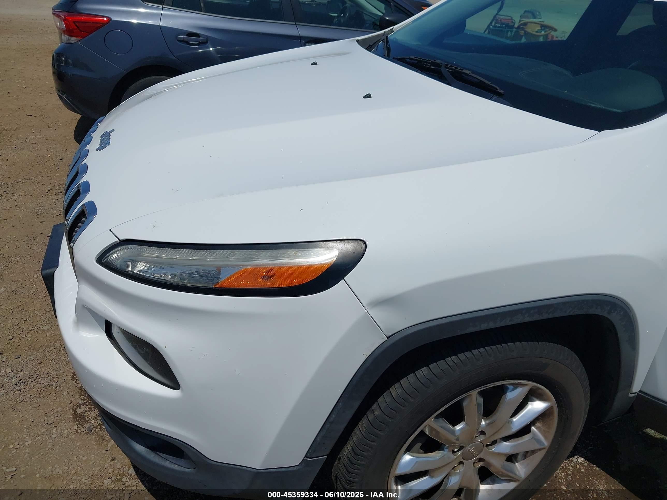 JEEP CHEROKEE image 6