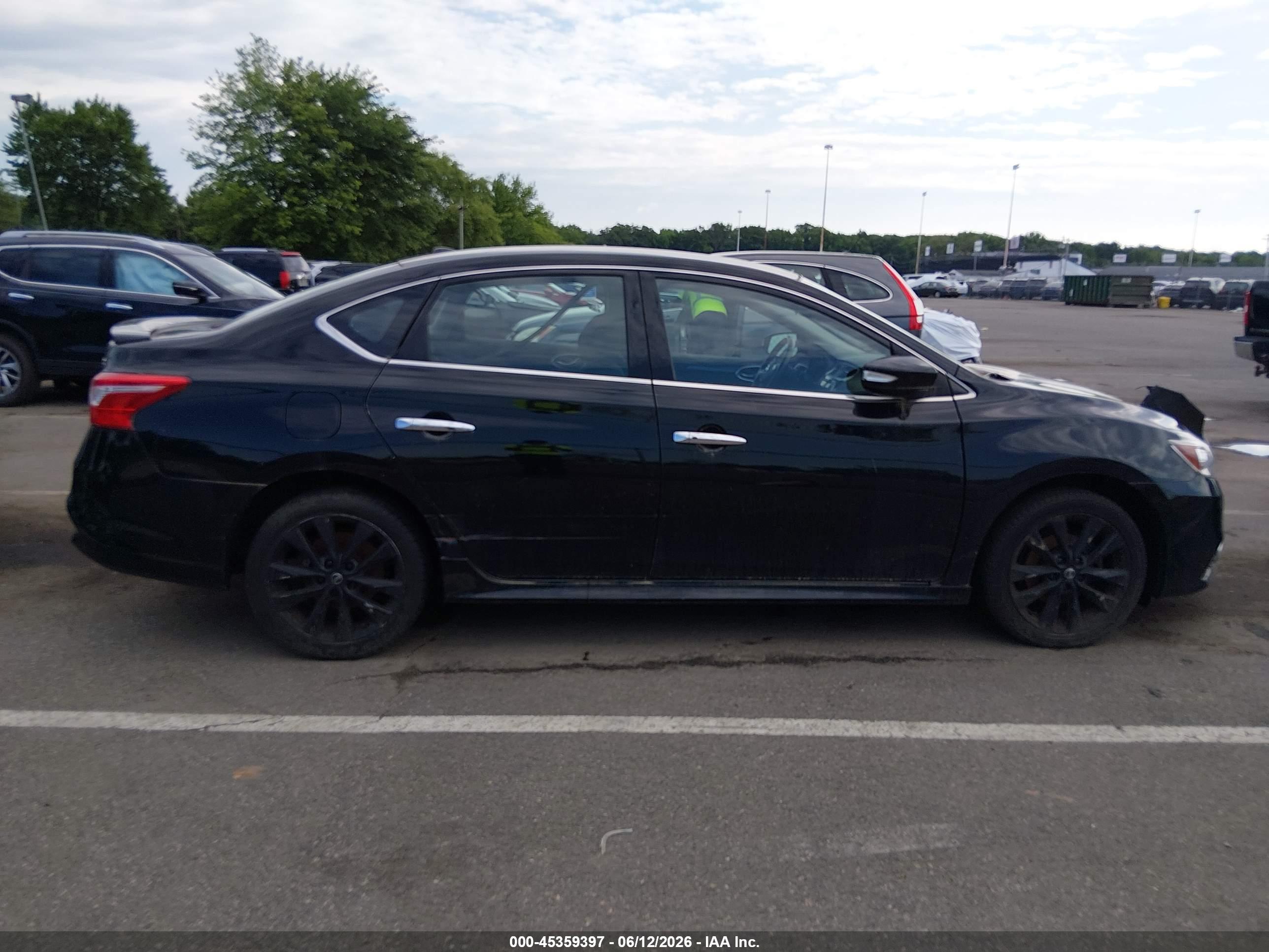 NISSAN SENTRA image 6