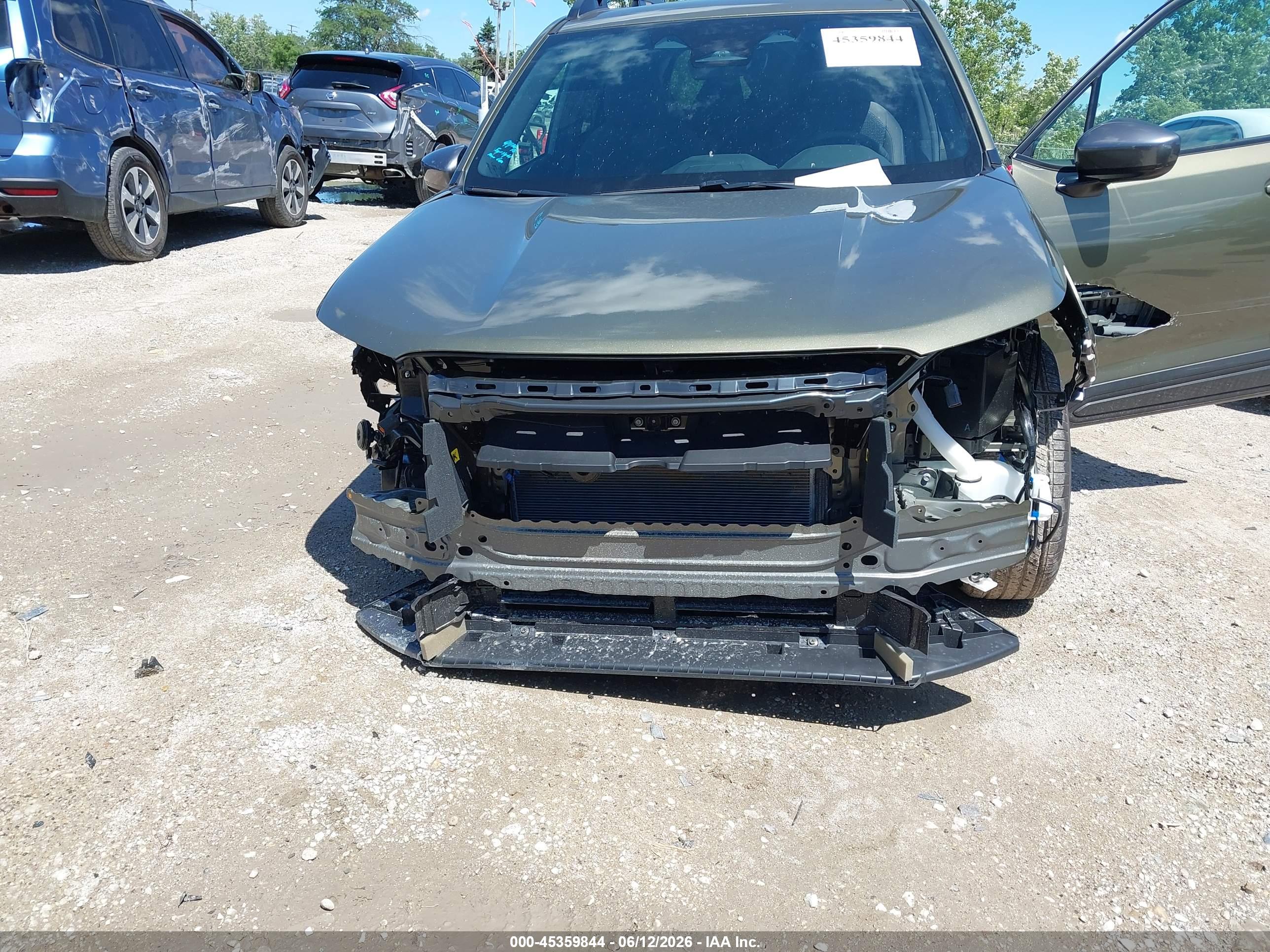 SUBARU FORESTER image 6