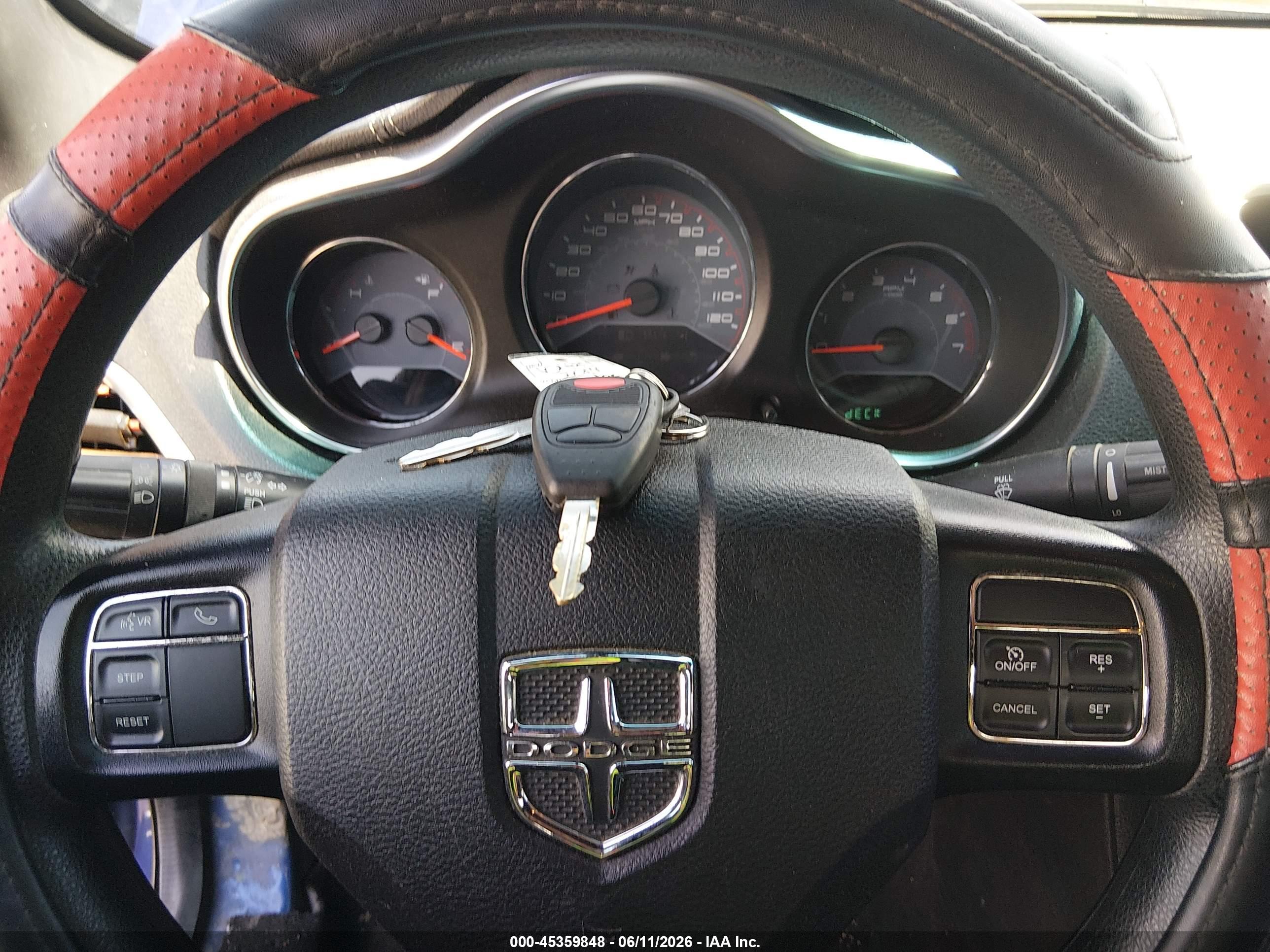 DODGE AVENGER image 11