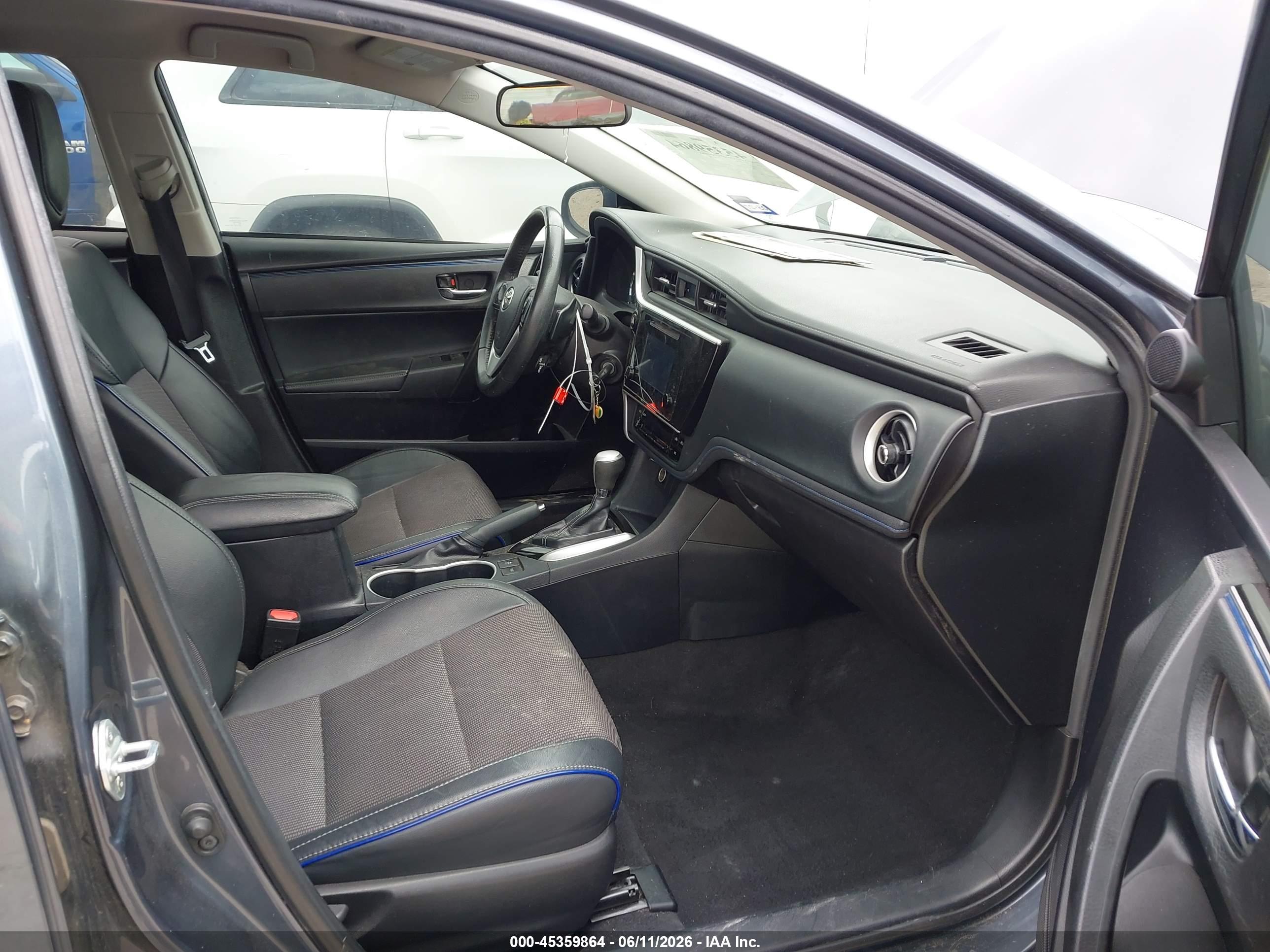 TOYOTA COROLLA image 5