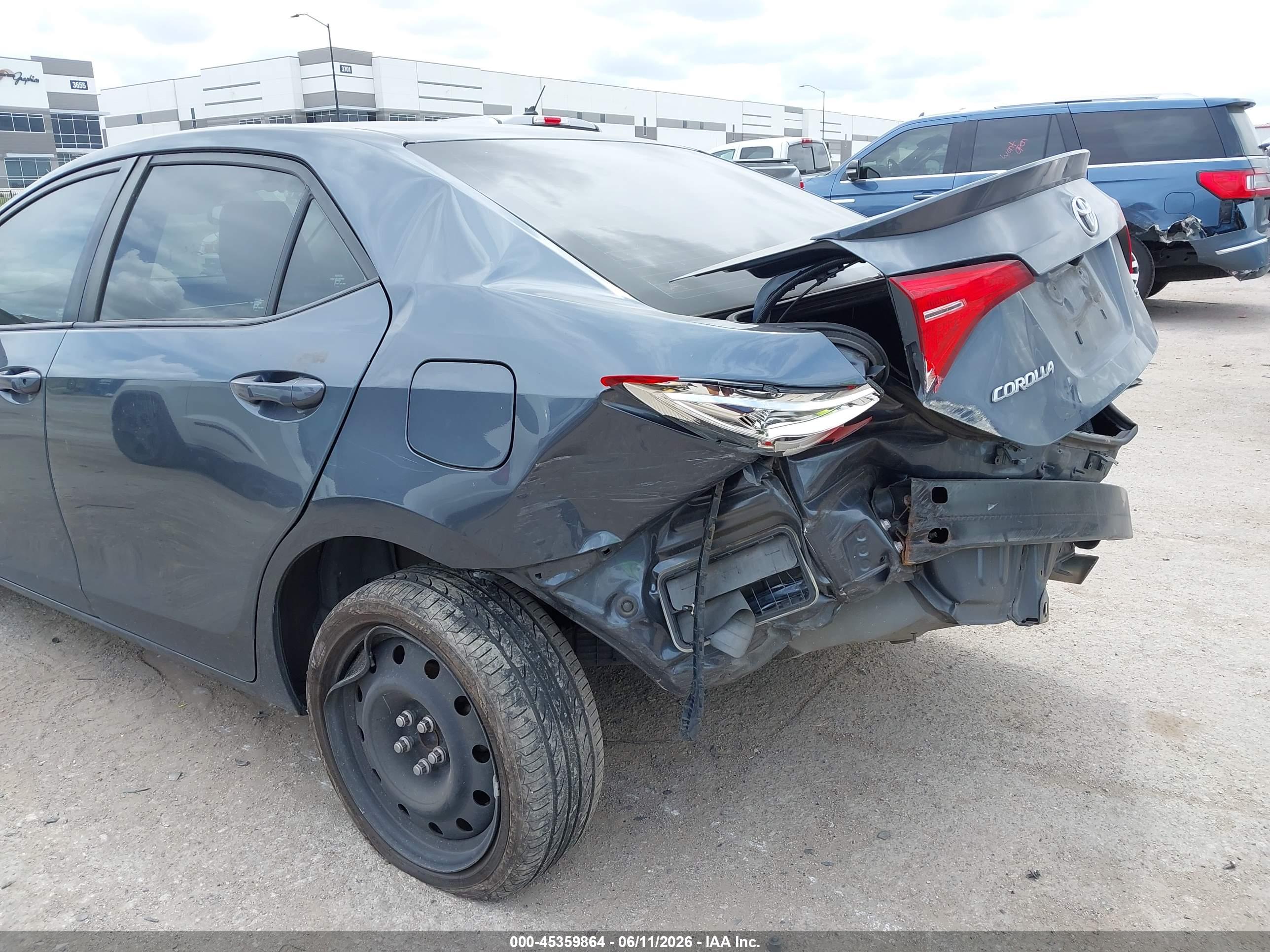 TOYOTA COROLLA image 6