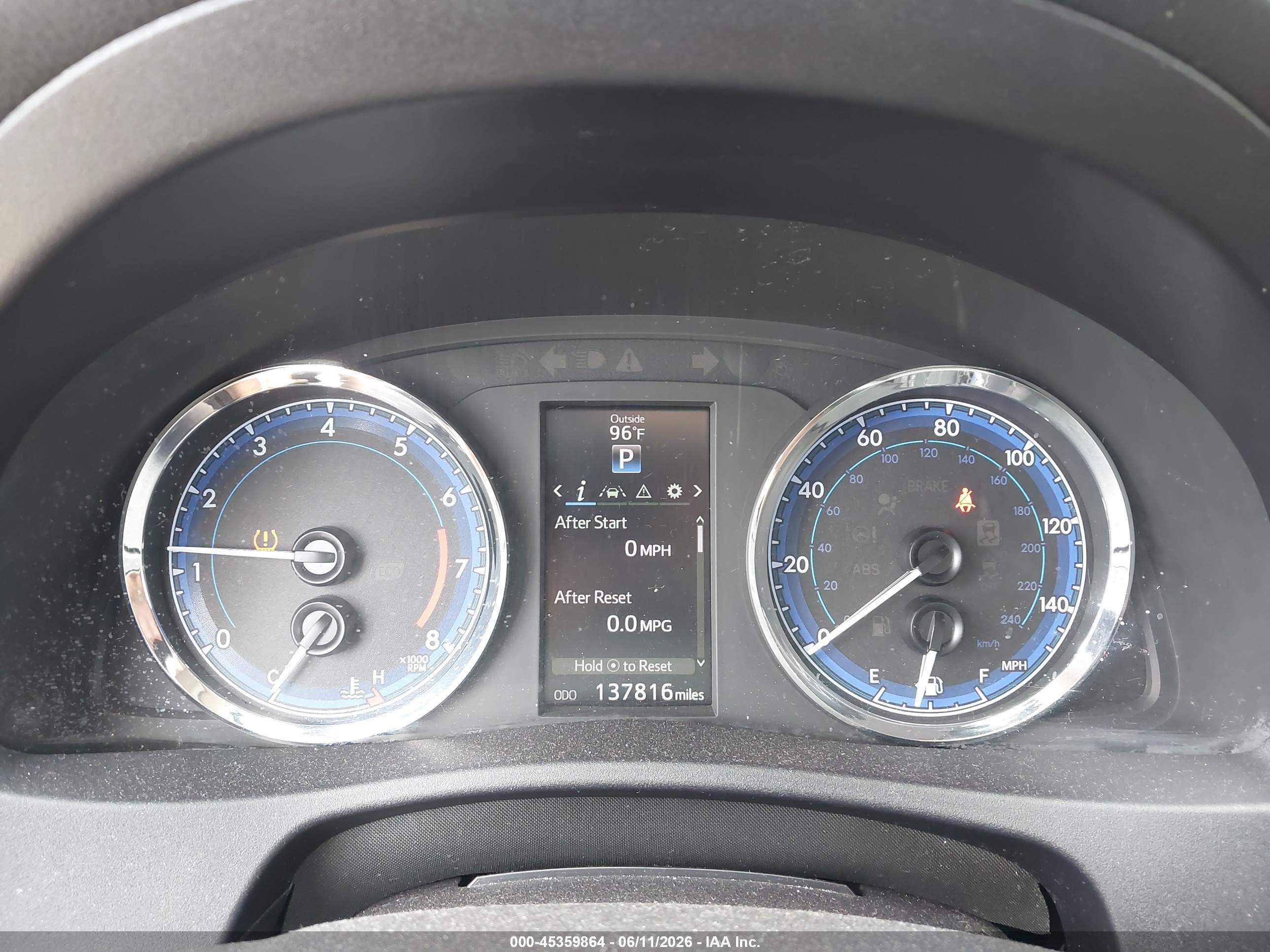 TOYOTA COROLLA image 7