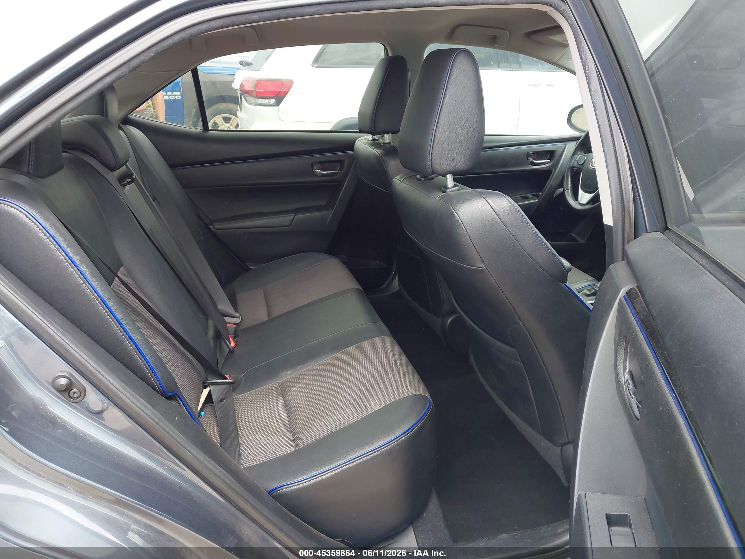 TOYOTA COROLLA image 8