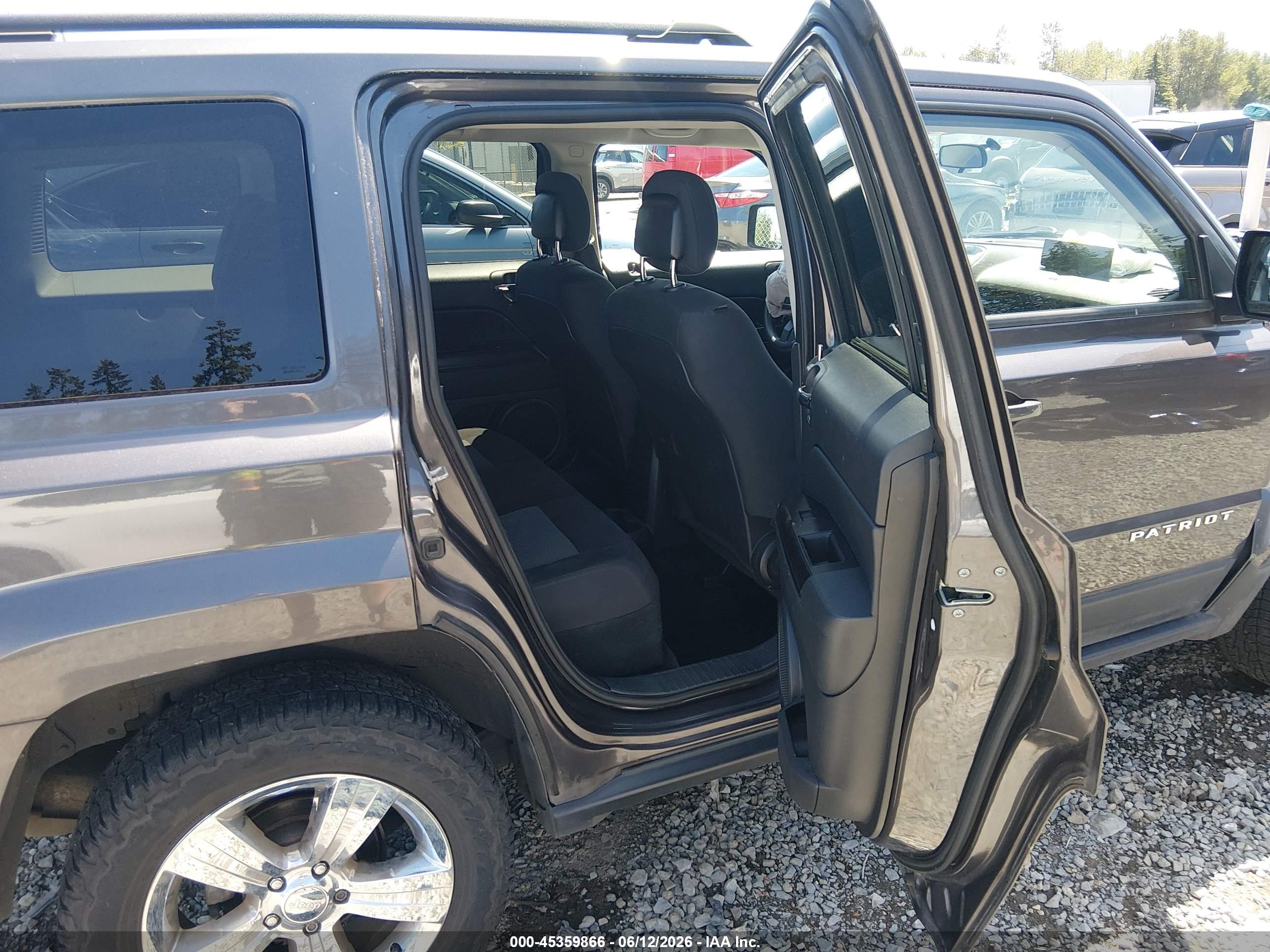 JEEP PATRIOT image 8