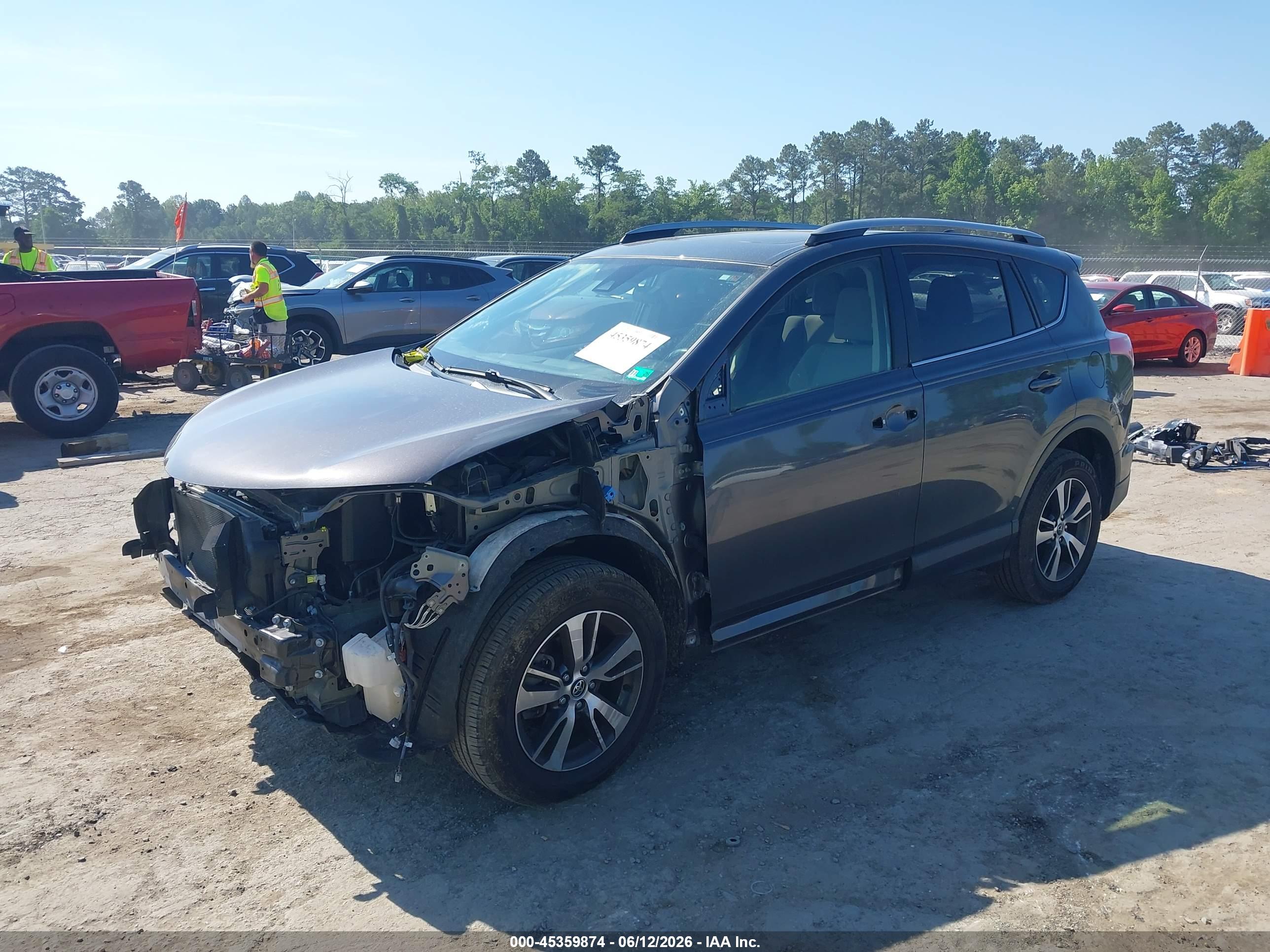 TOYOTA RAV4 image 2