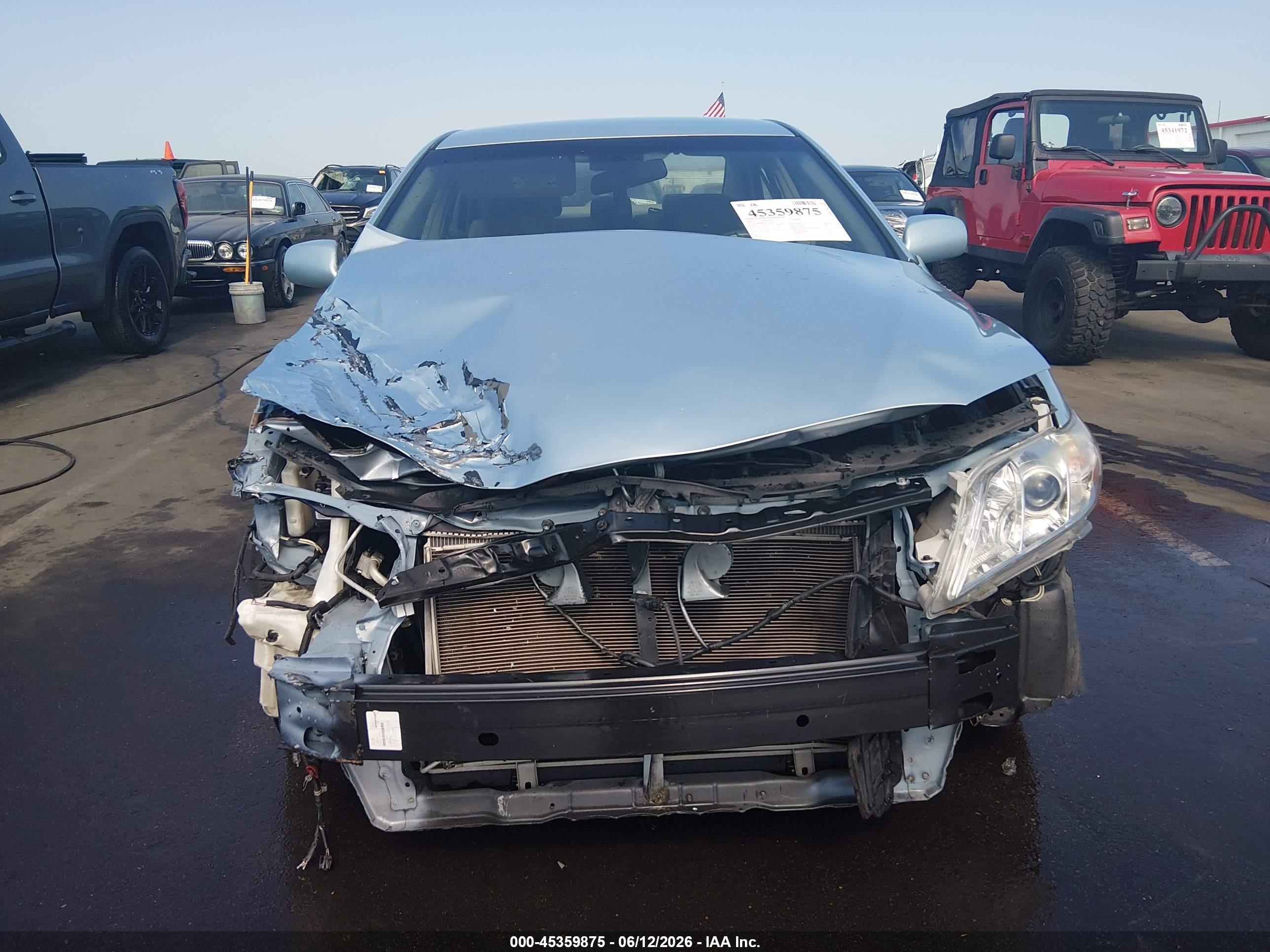 TOYOTA CAMRY image 6