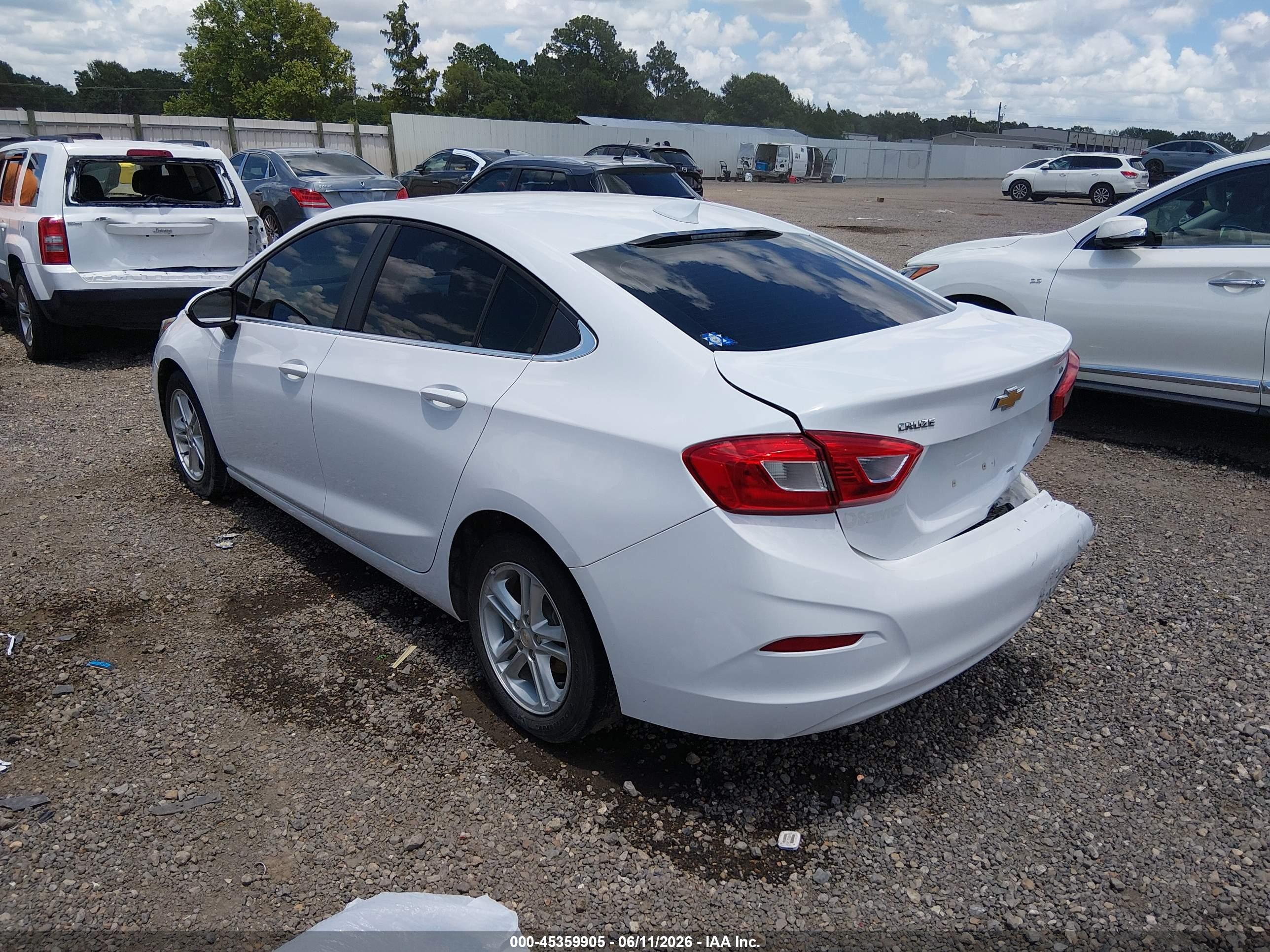 CHEVROLET CRUZE image 3