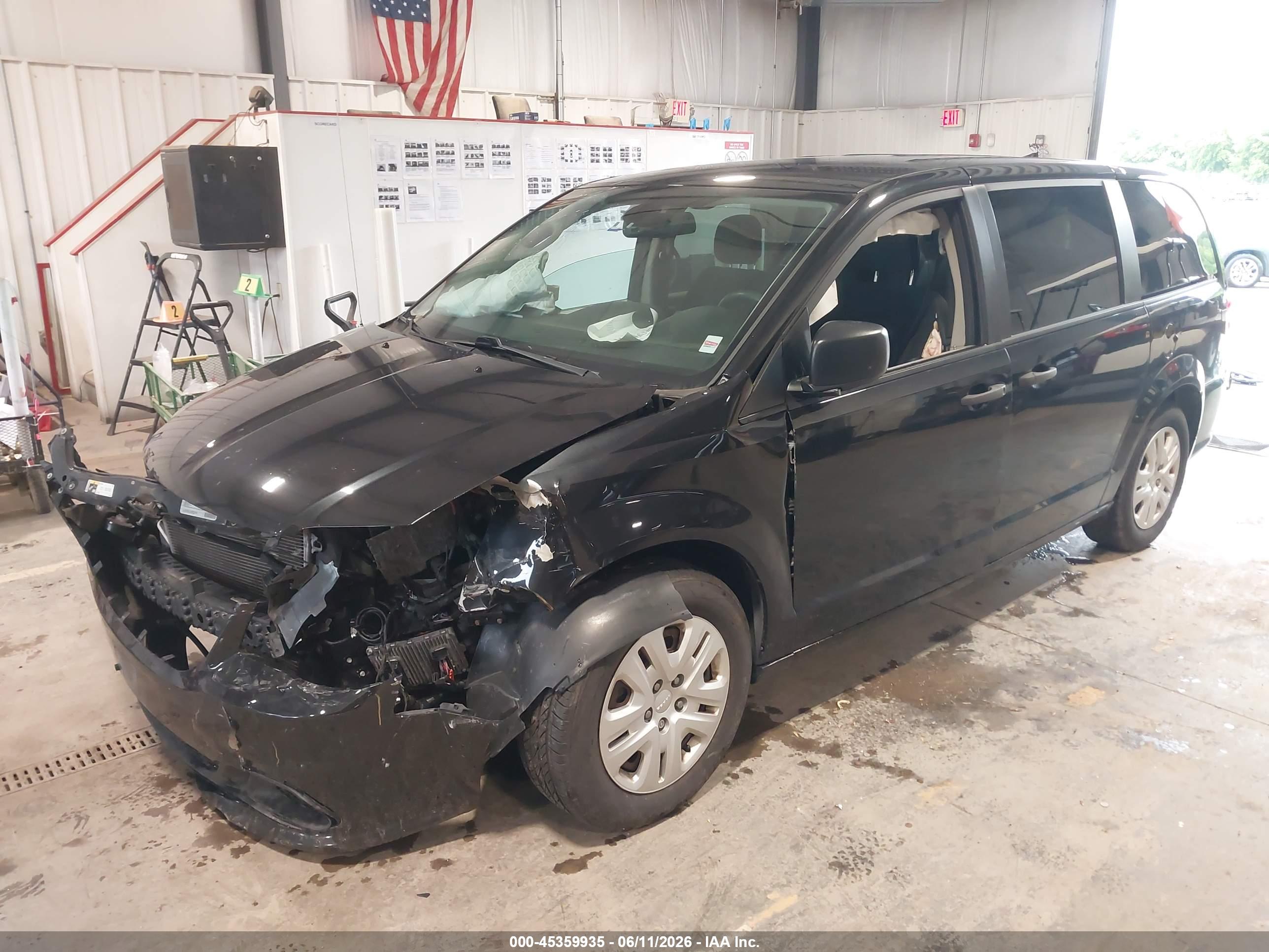 DODGE GRAND image 2