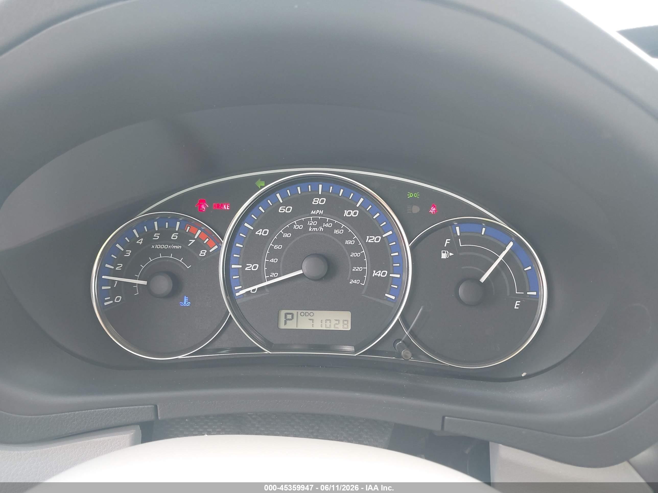 SUBARU FORESTER image 7