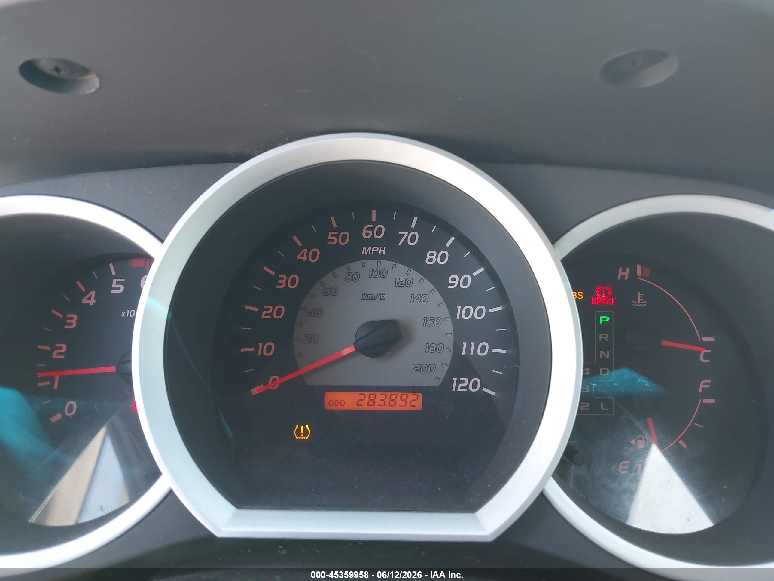 TOYOTA TACOMA image 7