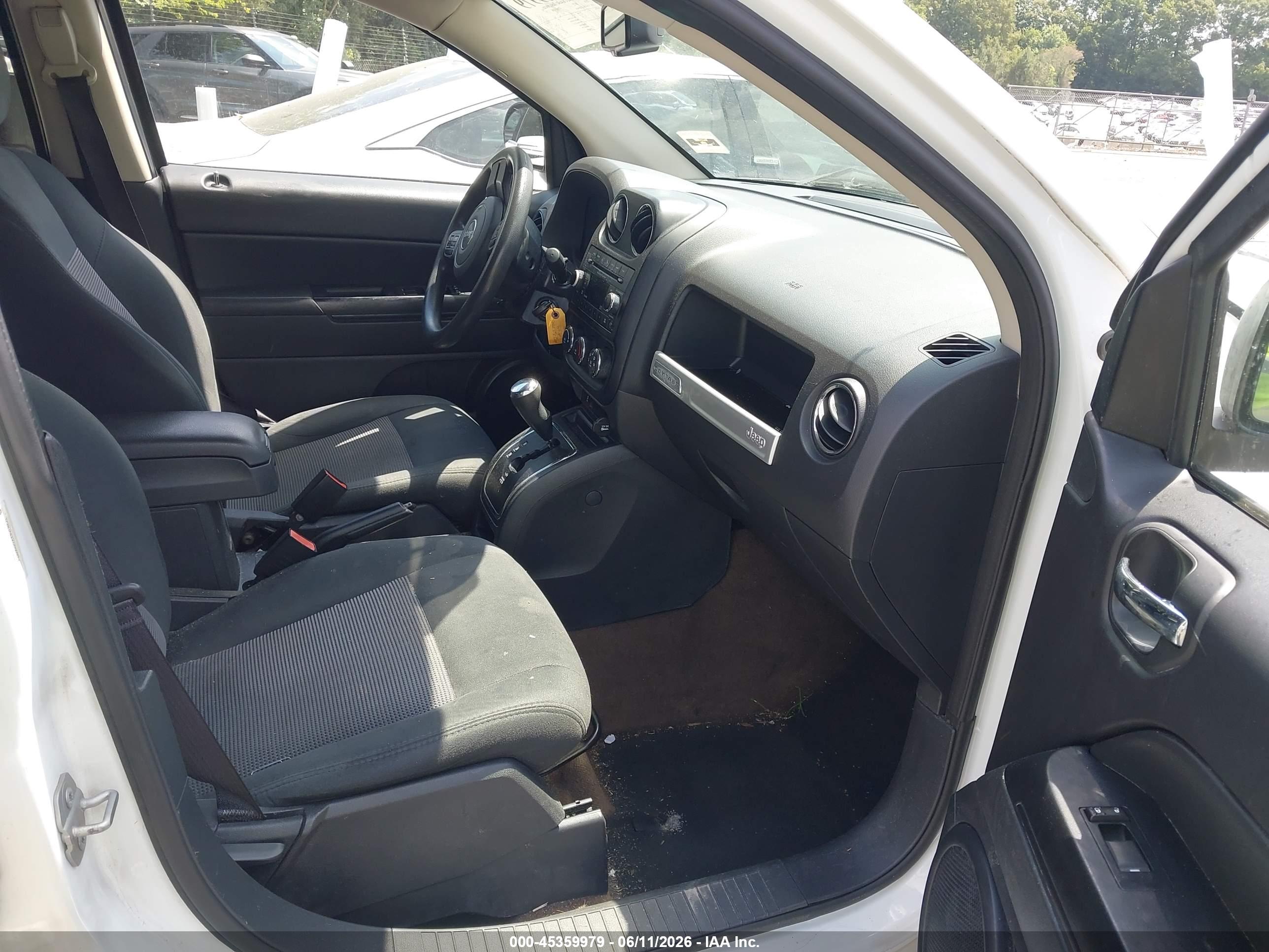 JEEP COMPASS image 5