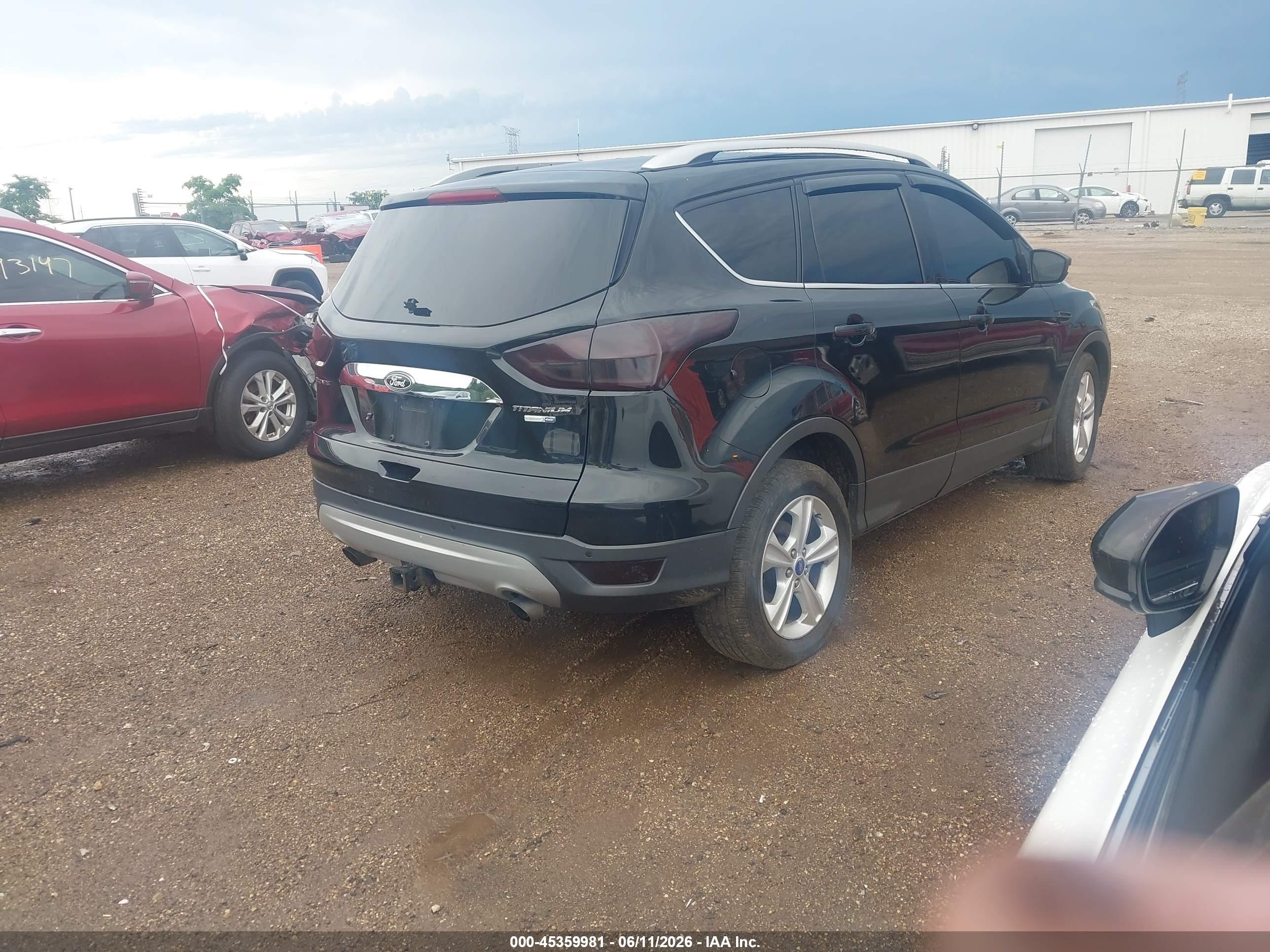 FORD ESCAPE image 4