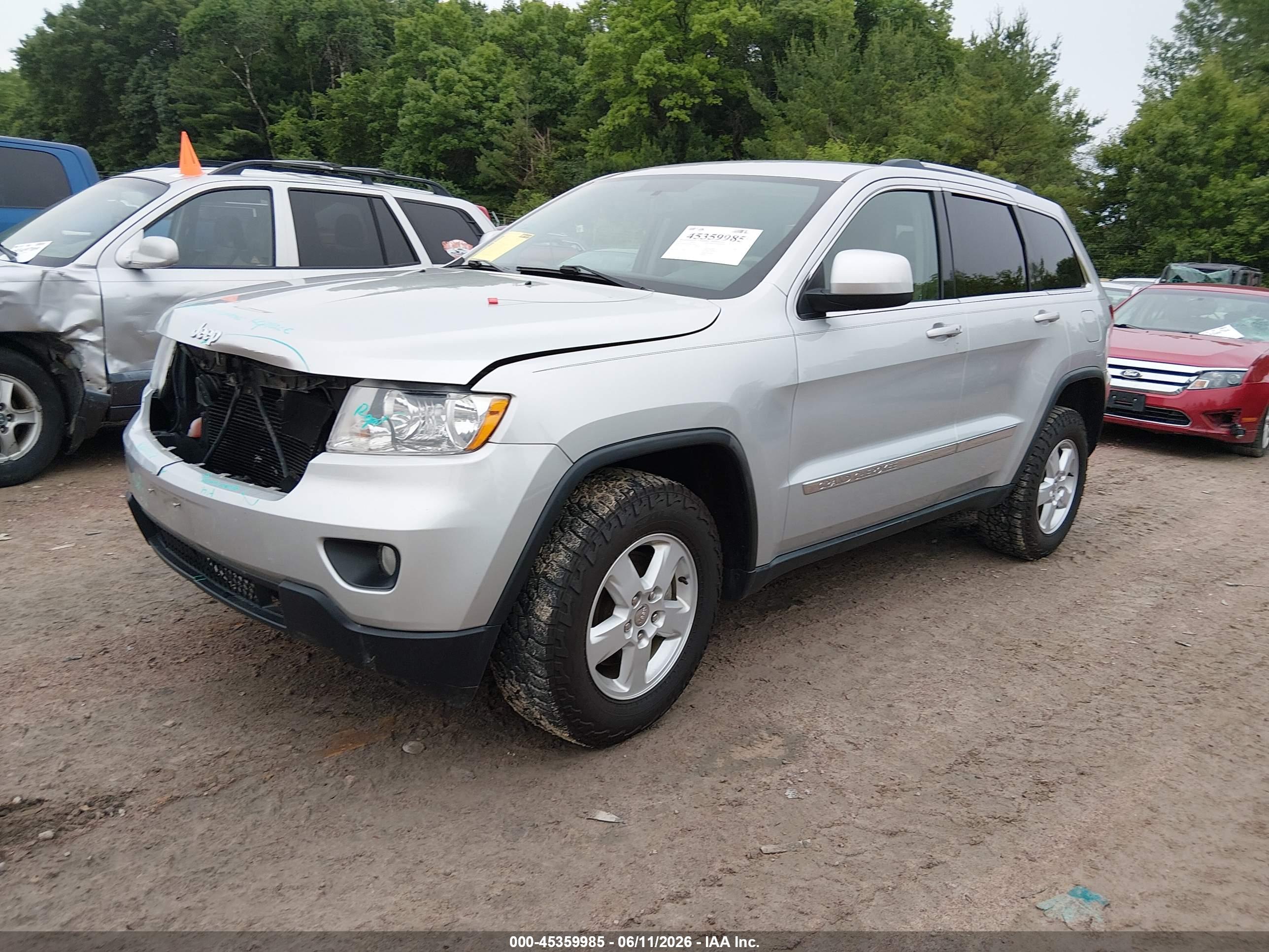 JEEP GRAND image 2