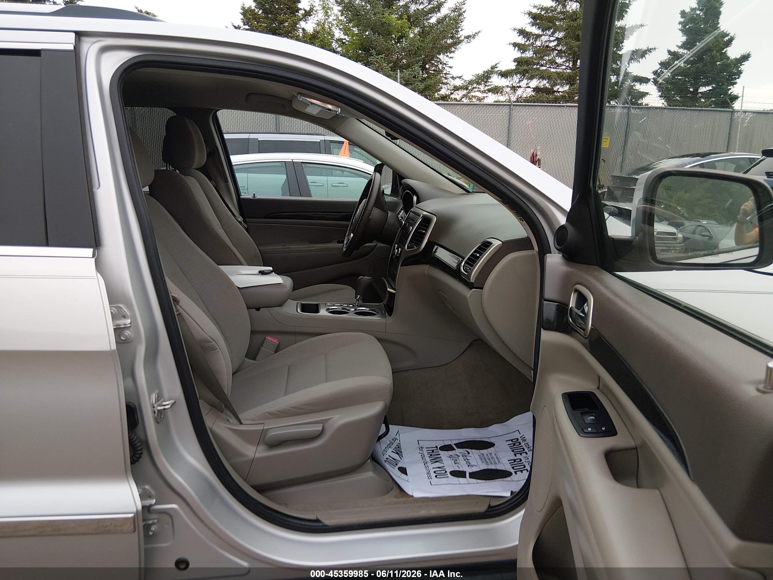 JEEP GRAND image 5