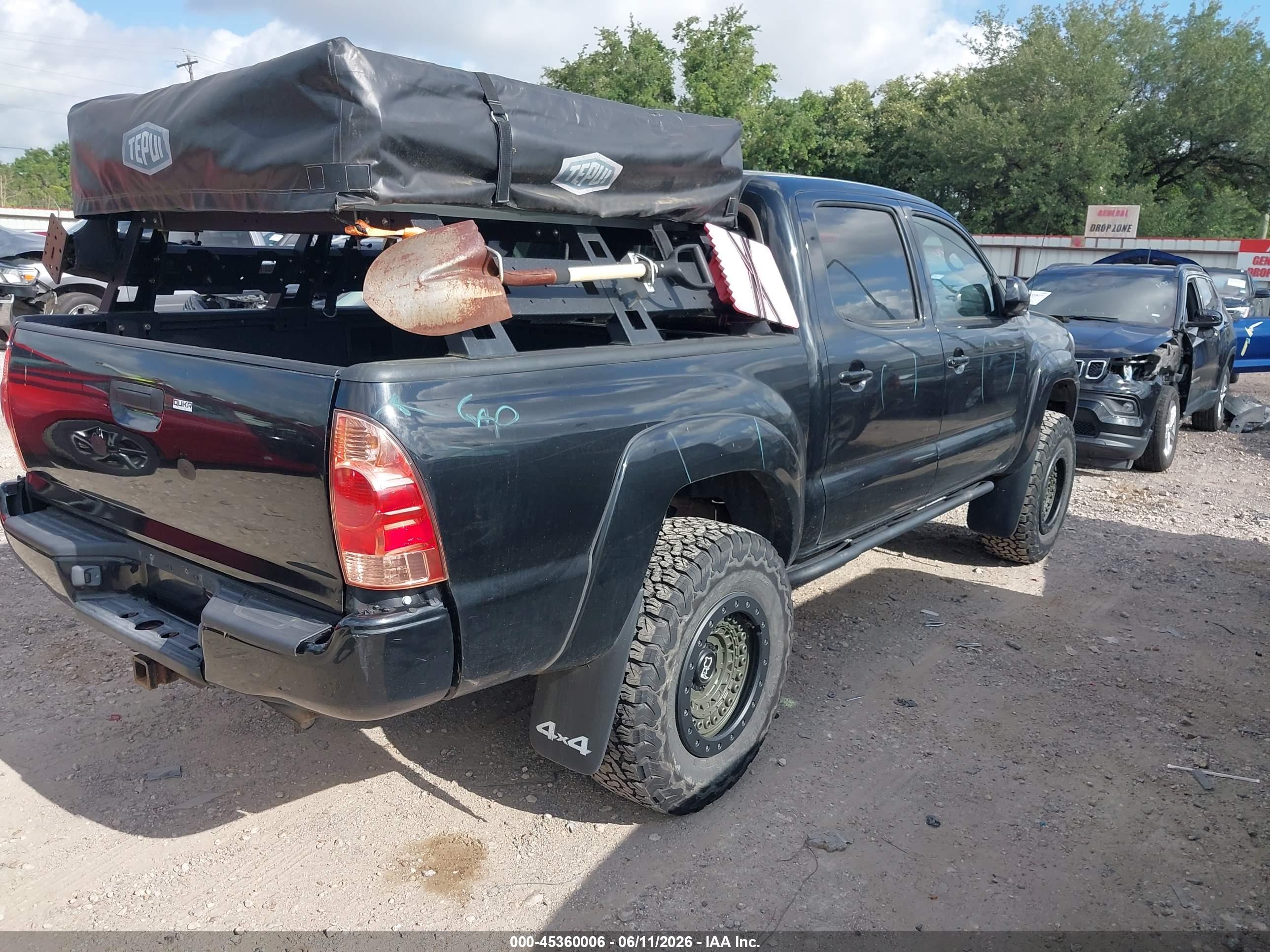 TOYOTA TACOMA image 4