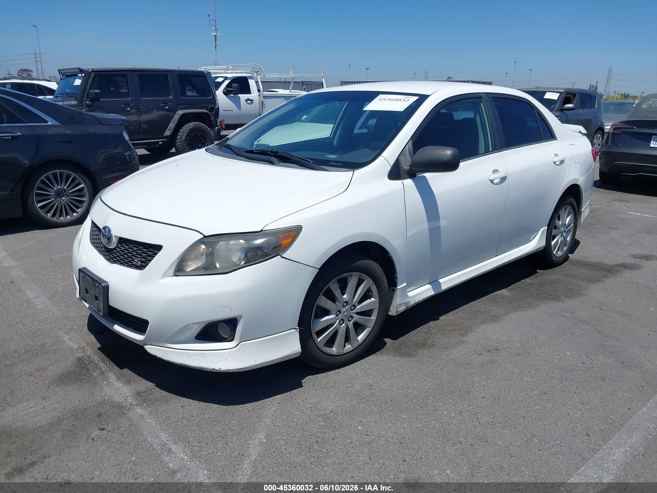 TOYOTA COROLLA image 2