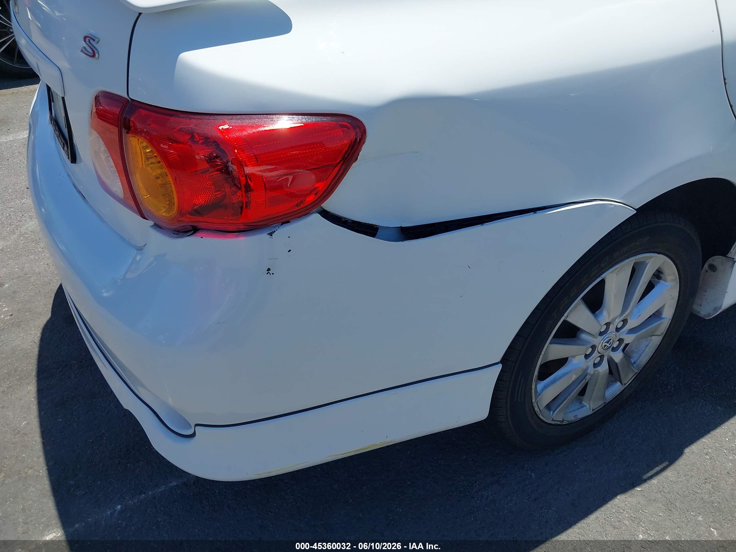 TOYOTA COROLLA image 6