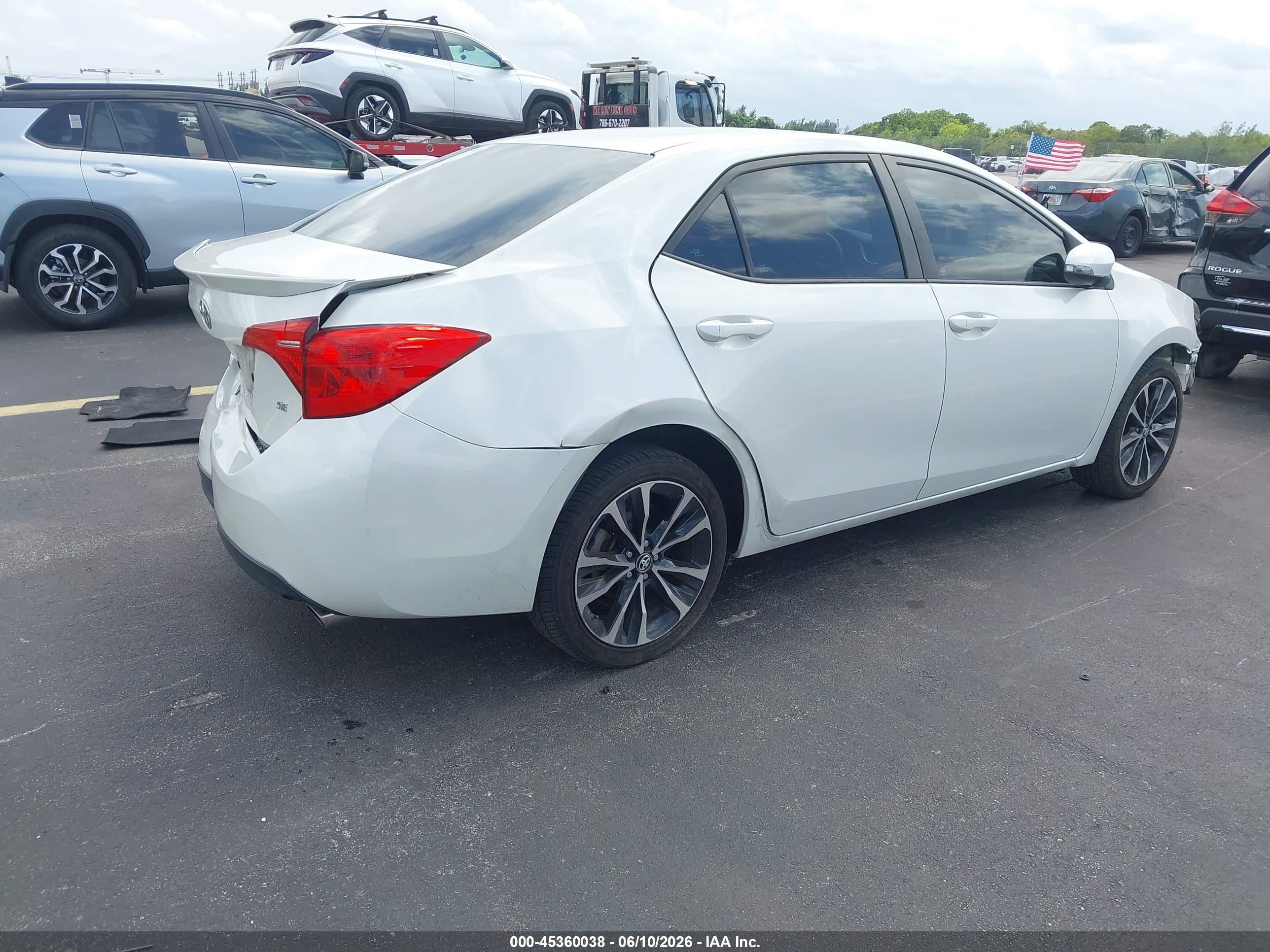 TOYOTA COROLLA image 4