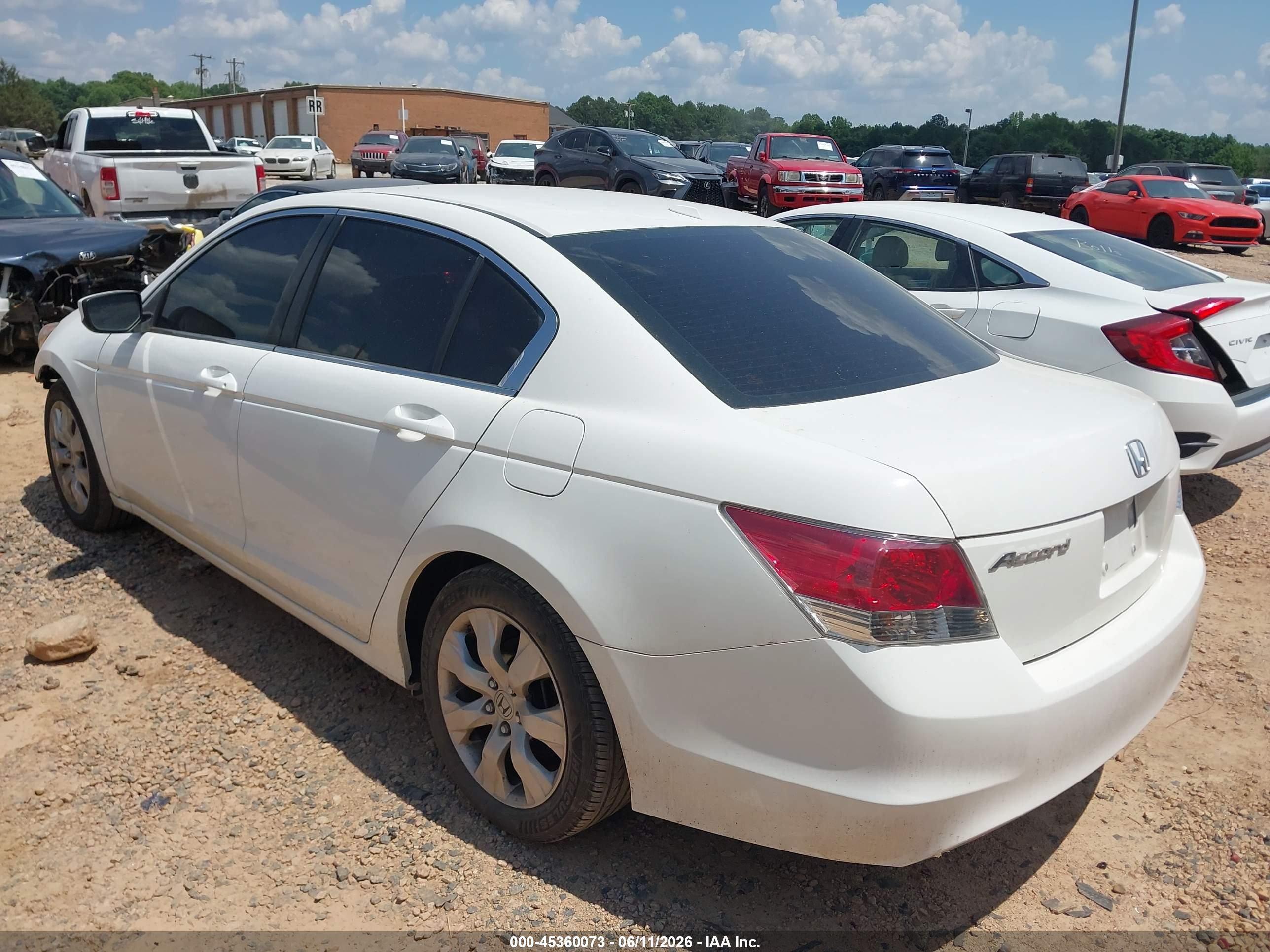 HONDA ACCORD image 3