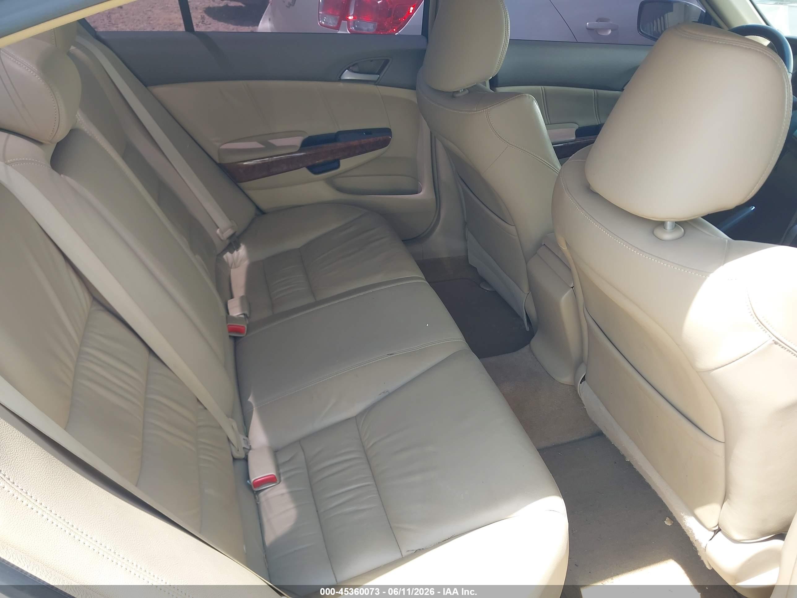 HONDA ACCORD image 8