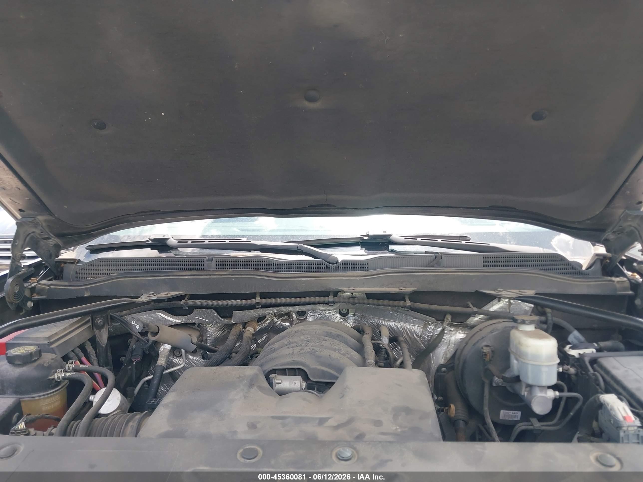 CHEVROLET SILVERADO image 10