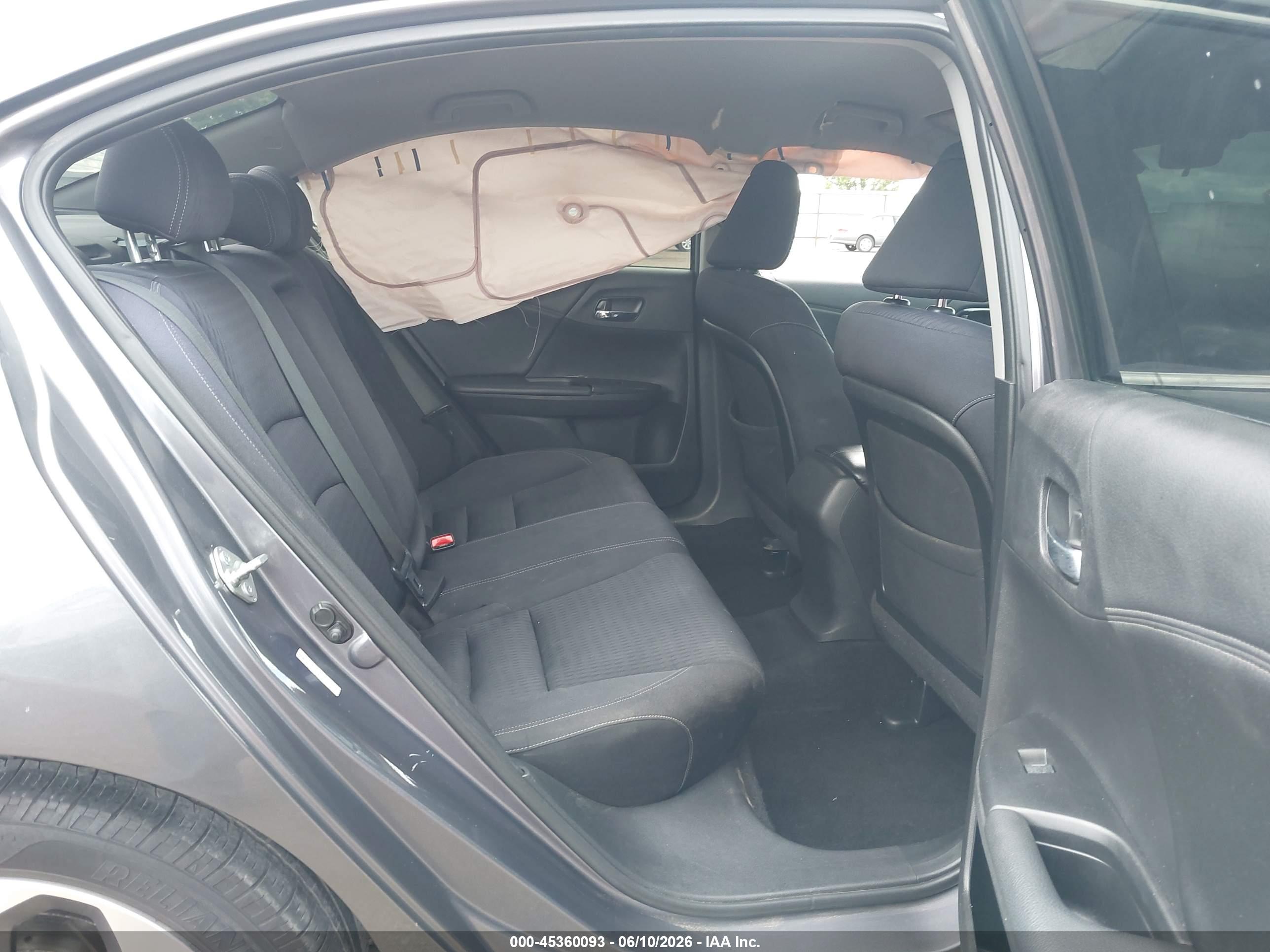 HONDA ACCORD image 8