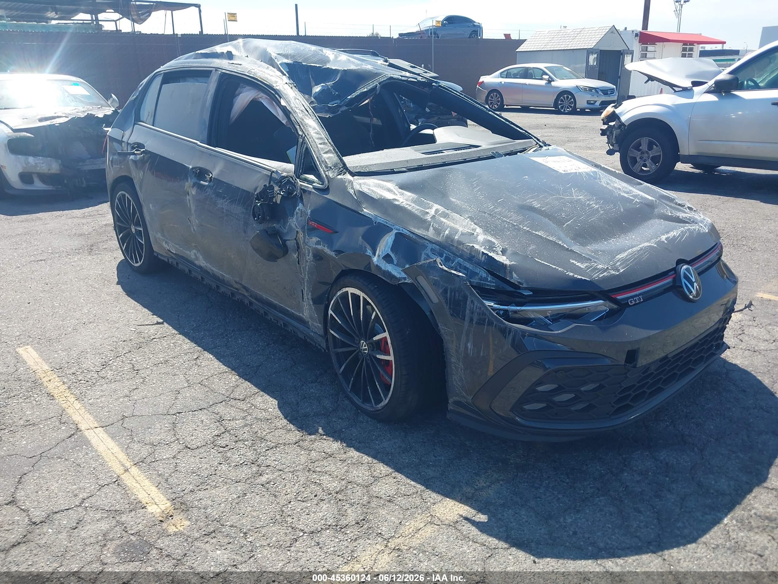 VOLKSWAGEN GOLF image 6