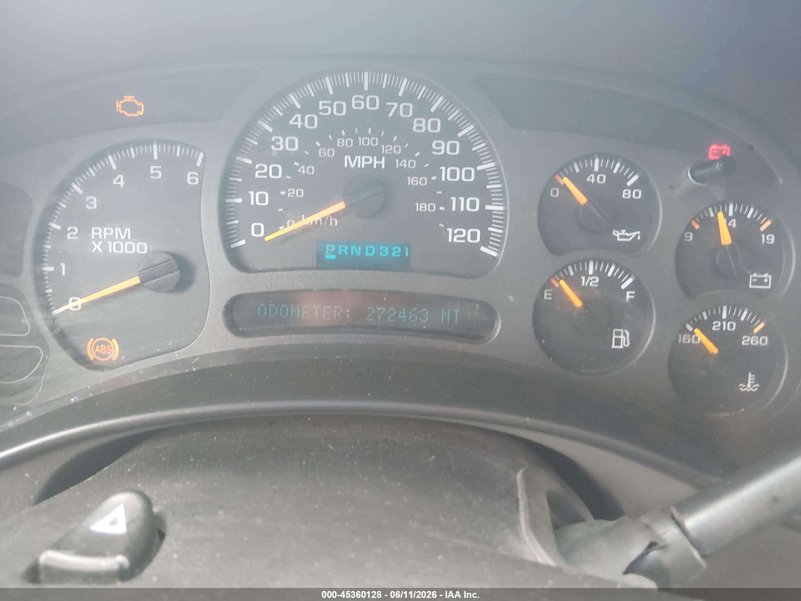 CHEVROLET SILVERADO image 7