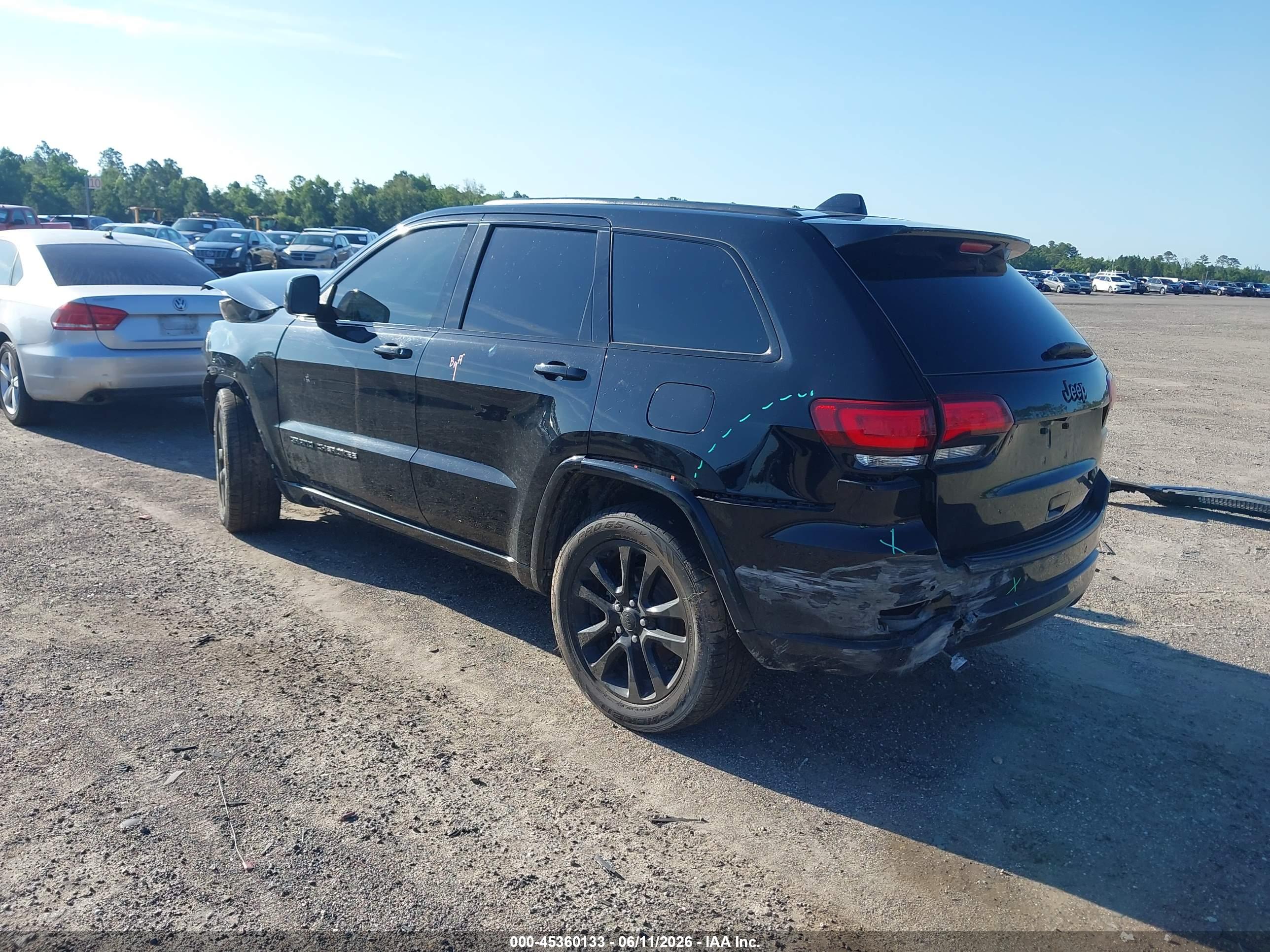 JEEP GRAND image 3