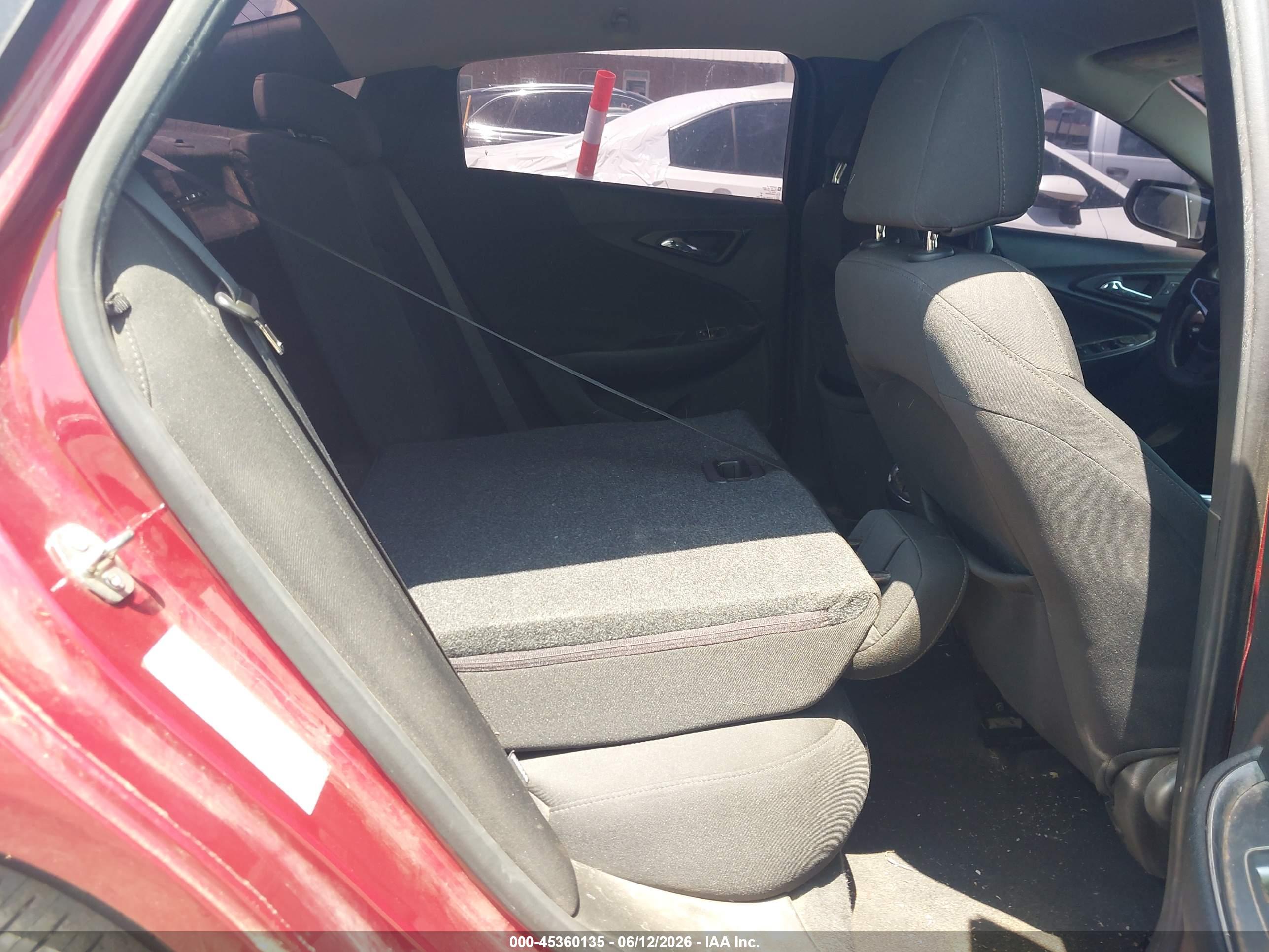 CHEVROLET MALIBU image 8