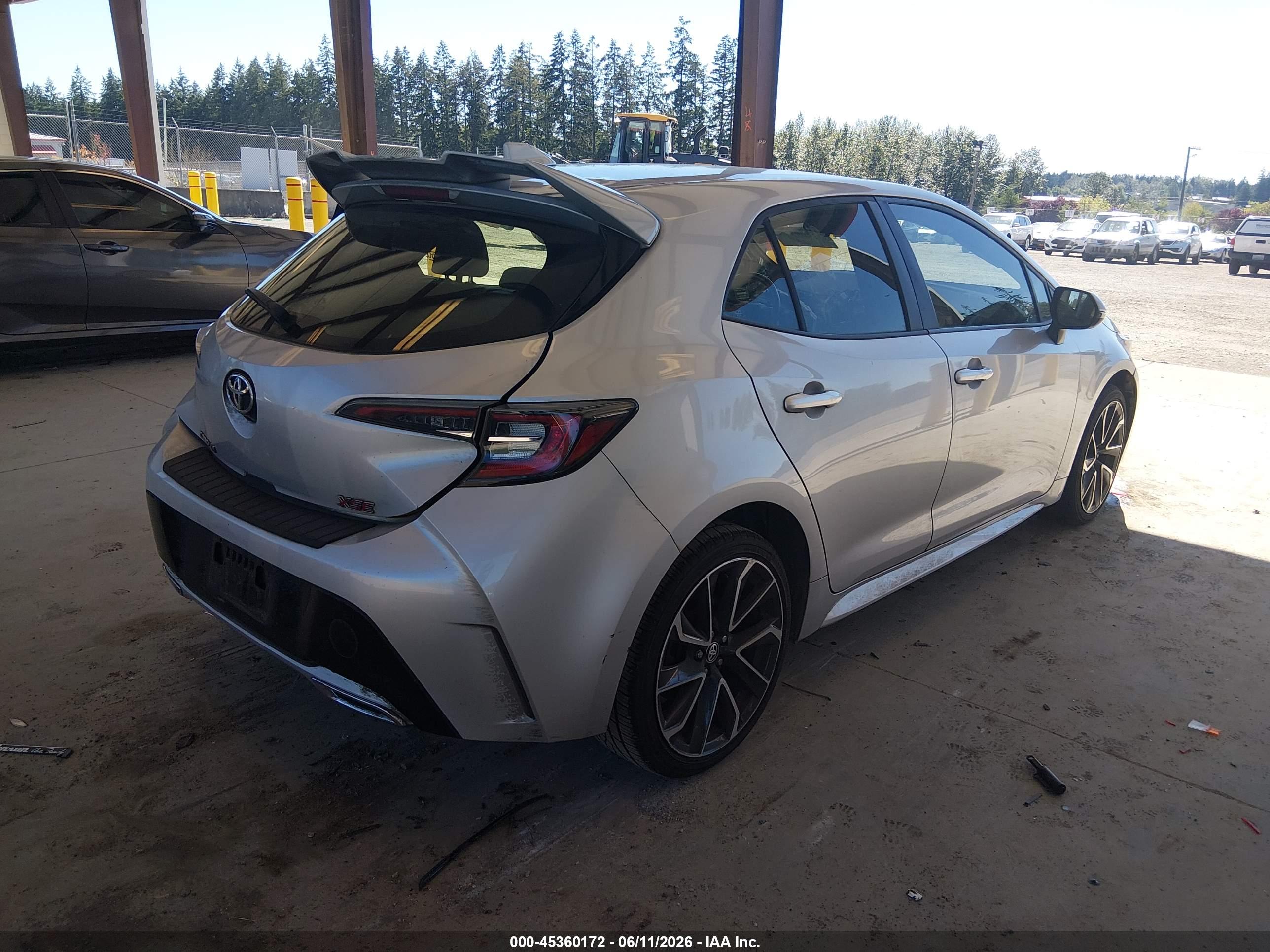 TOYOTA COROLLA image 4