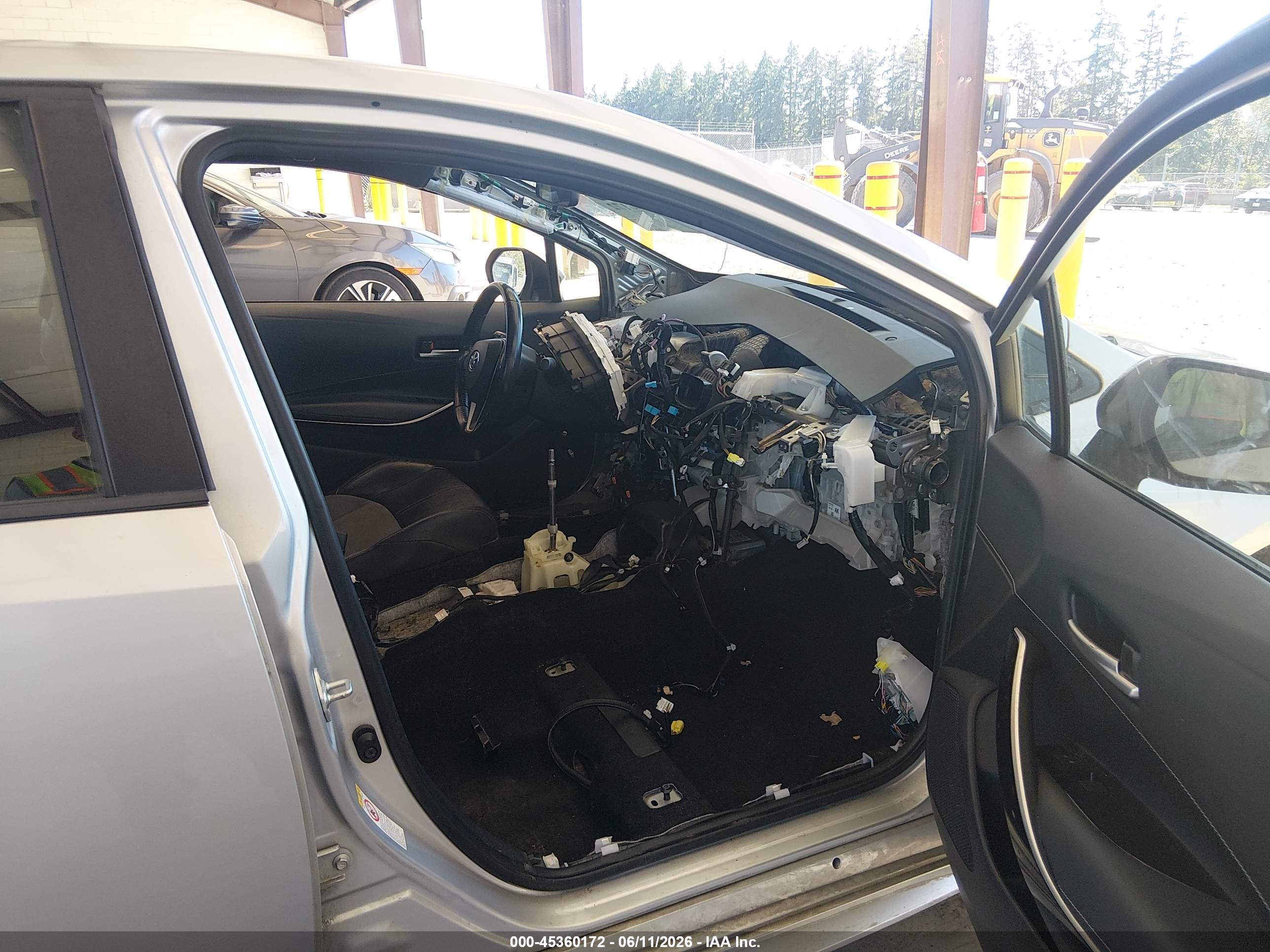 TOYOTA COROLLA image 5
