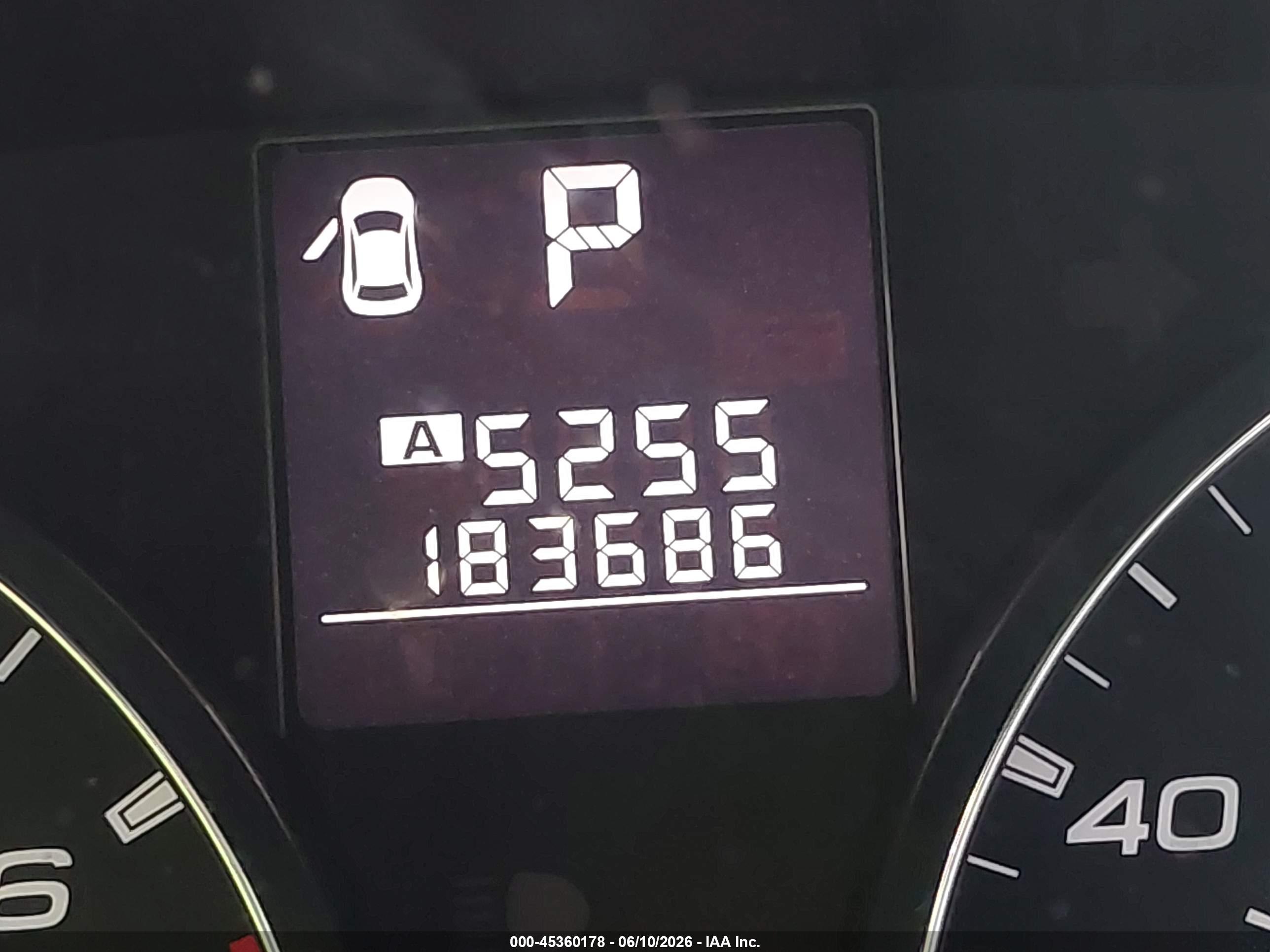 SUBARU OUTBACK image 7
