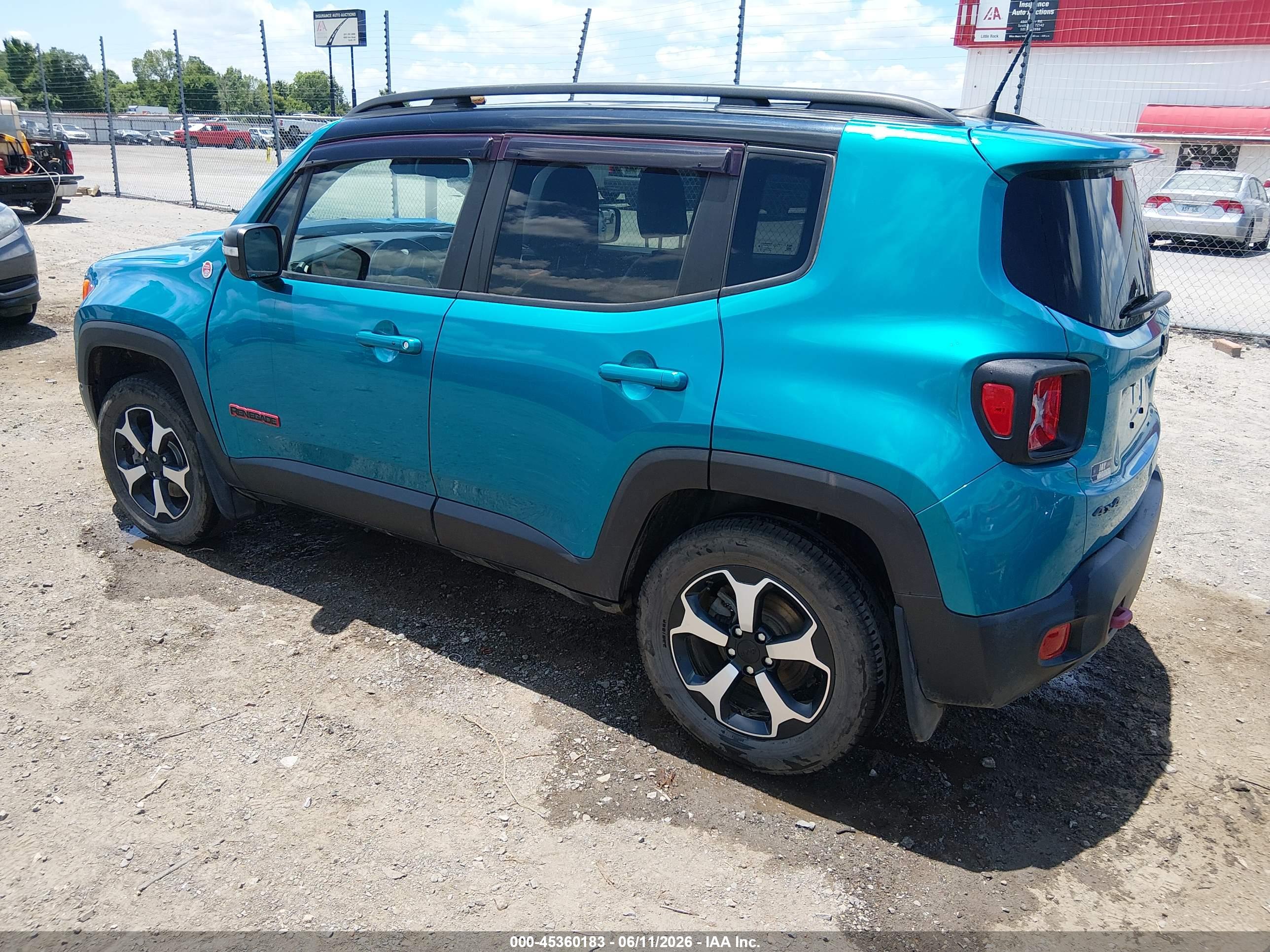 JEEP RENEGADE image 3
