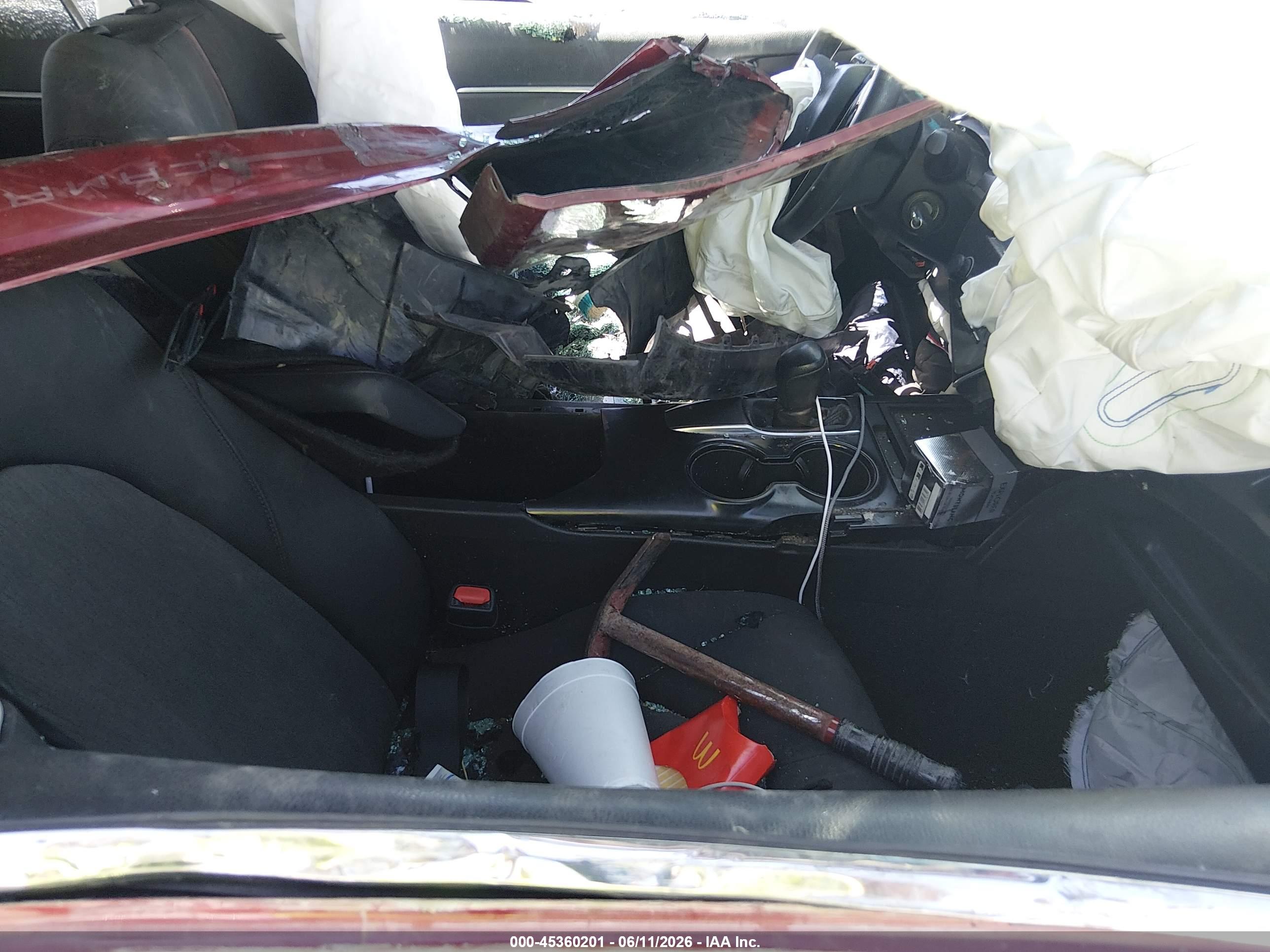 TOYOTA CAMRY image 5