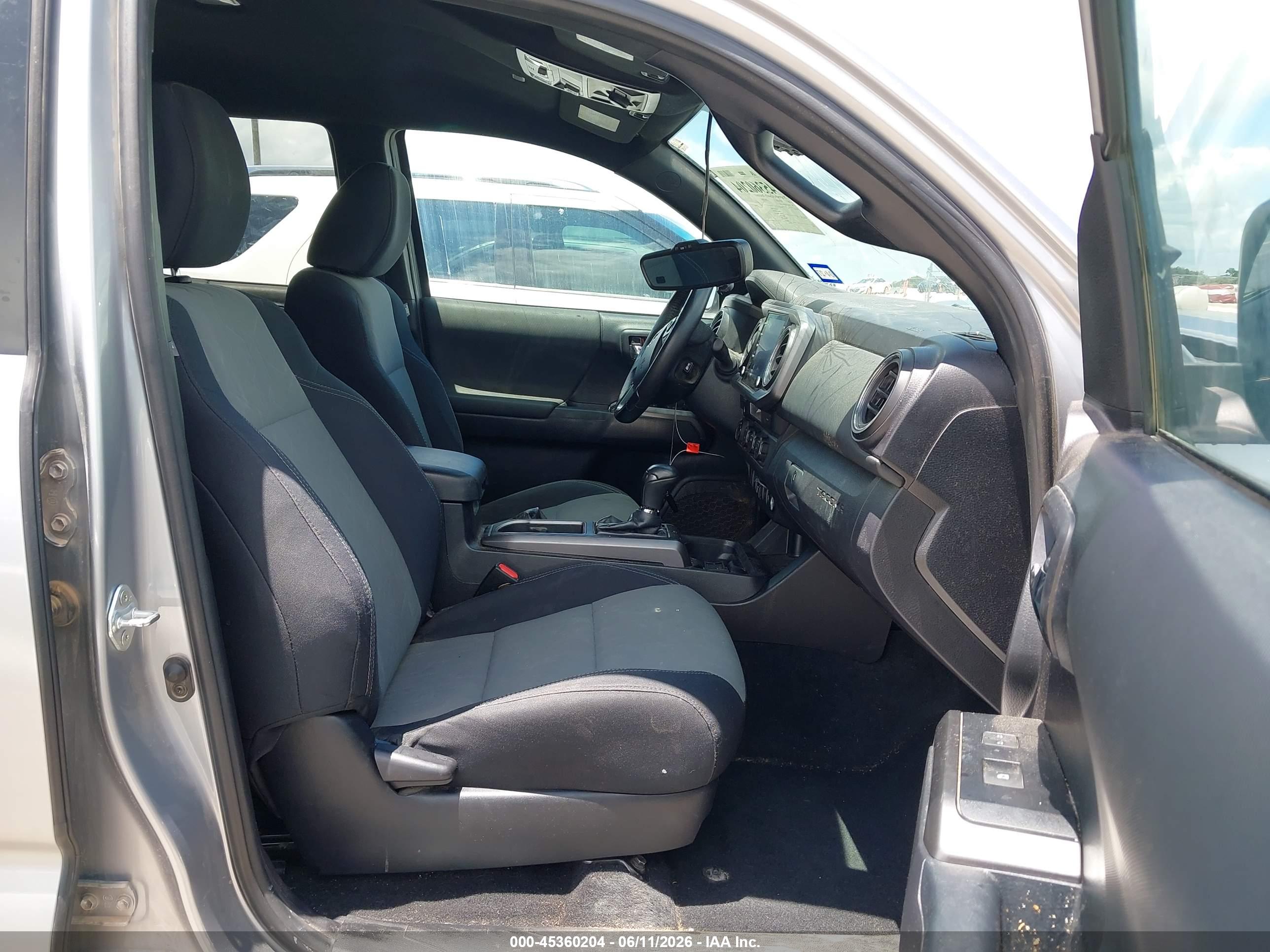 TOYOTA TACOMA image 5