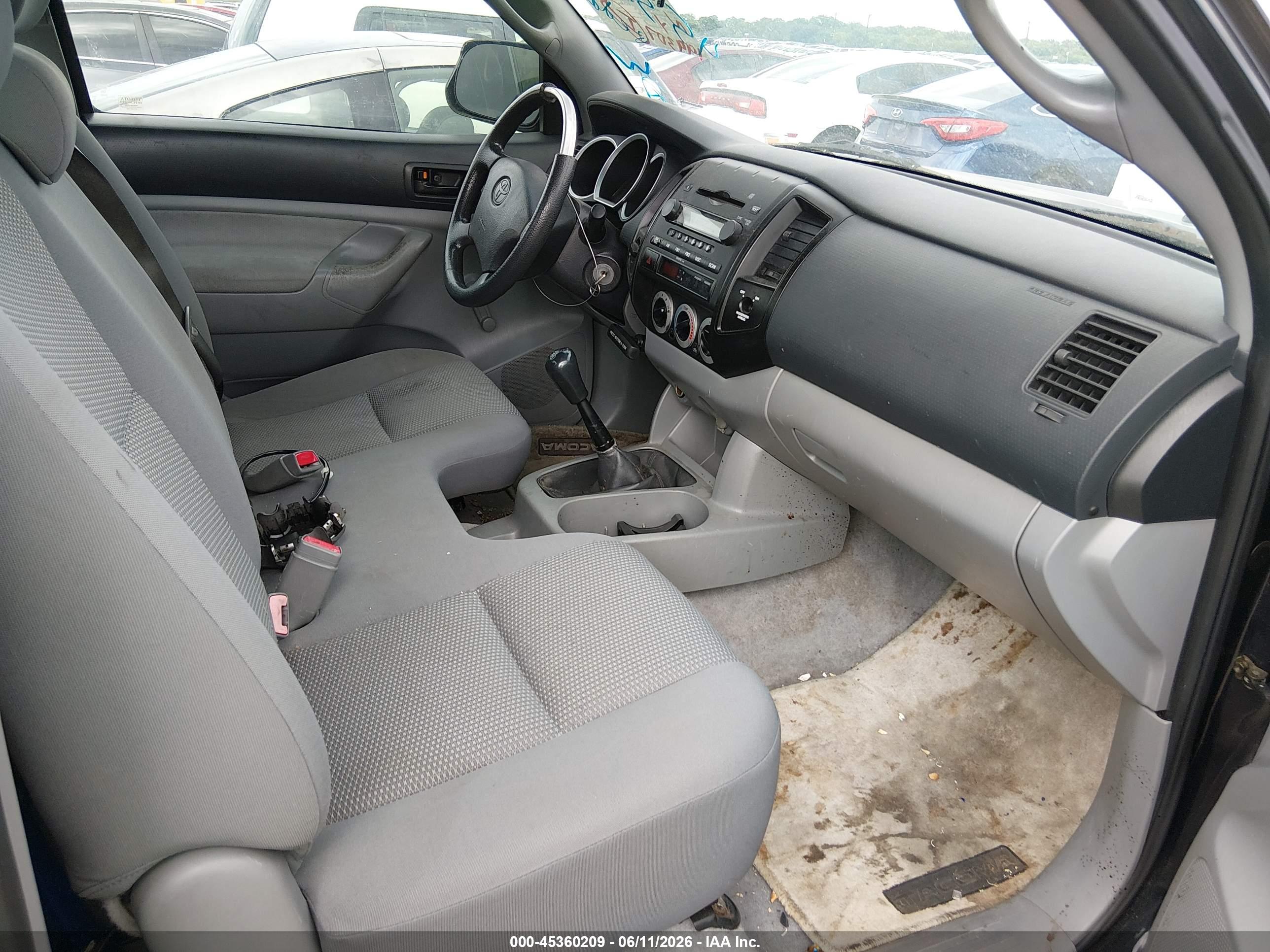 TOYOTA TACOMA image 5