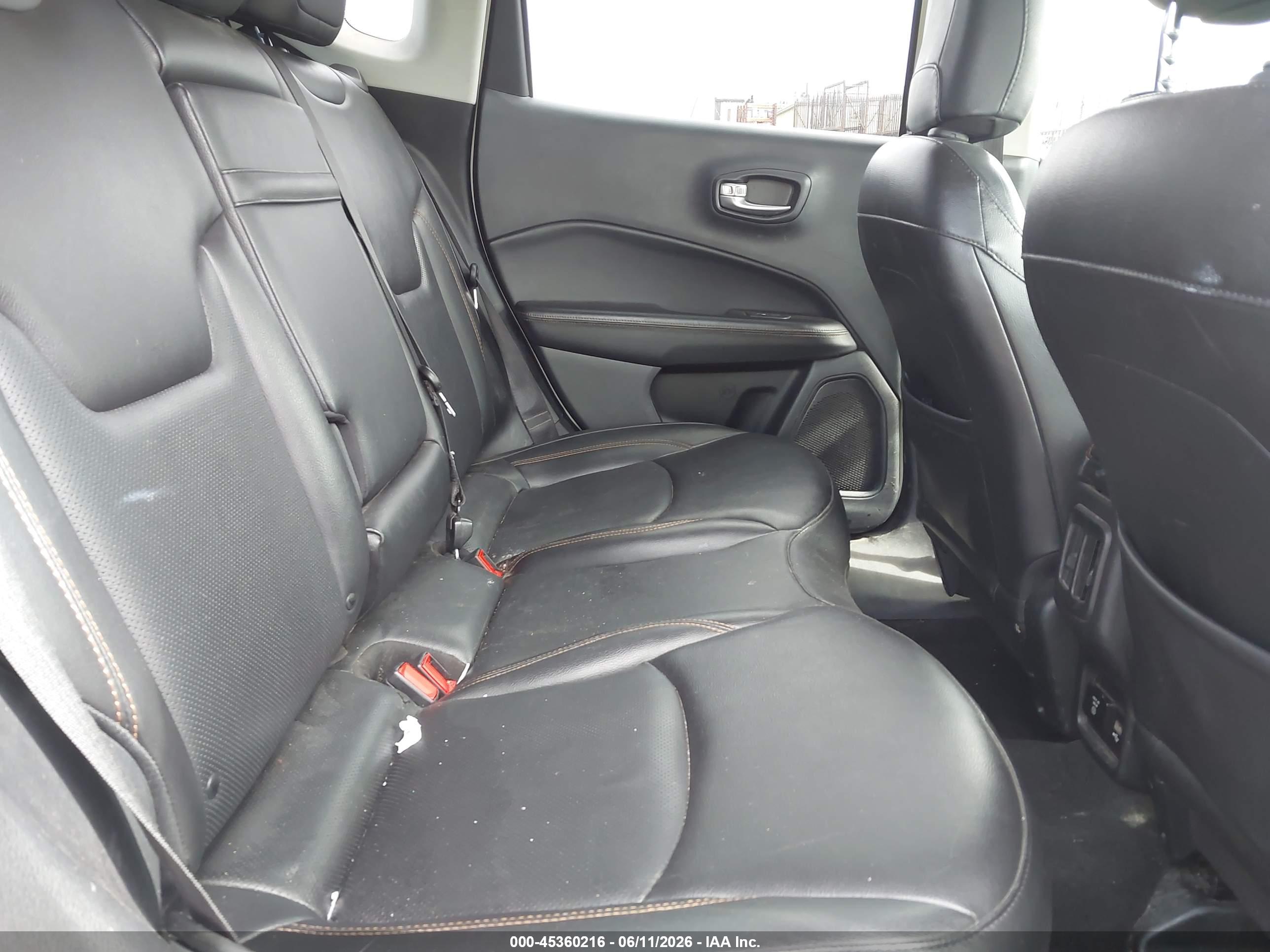 JEEP COMPASS image 8