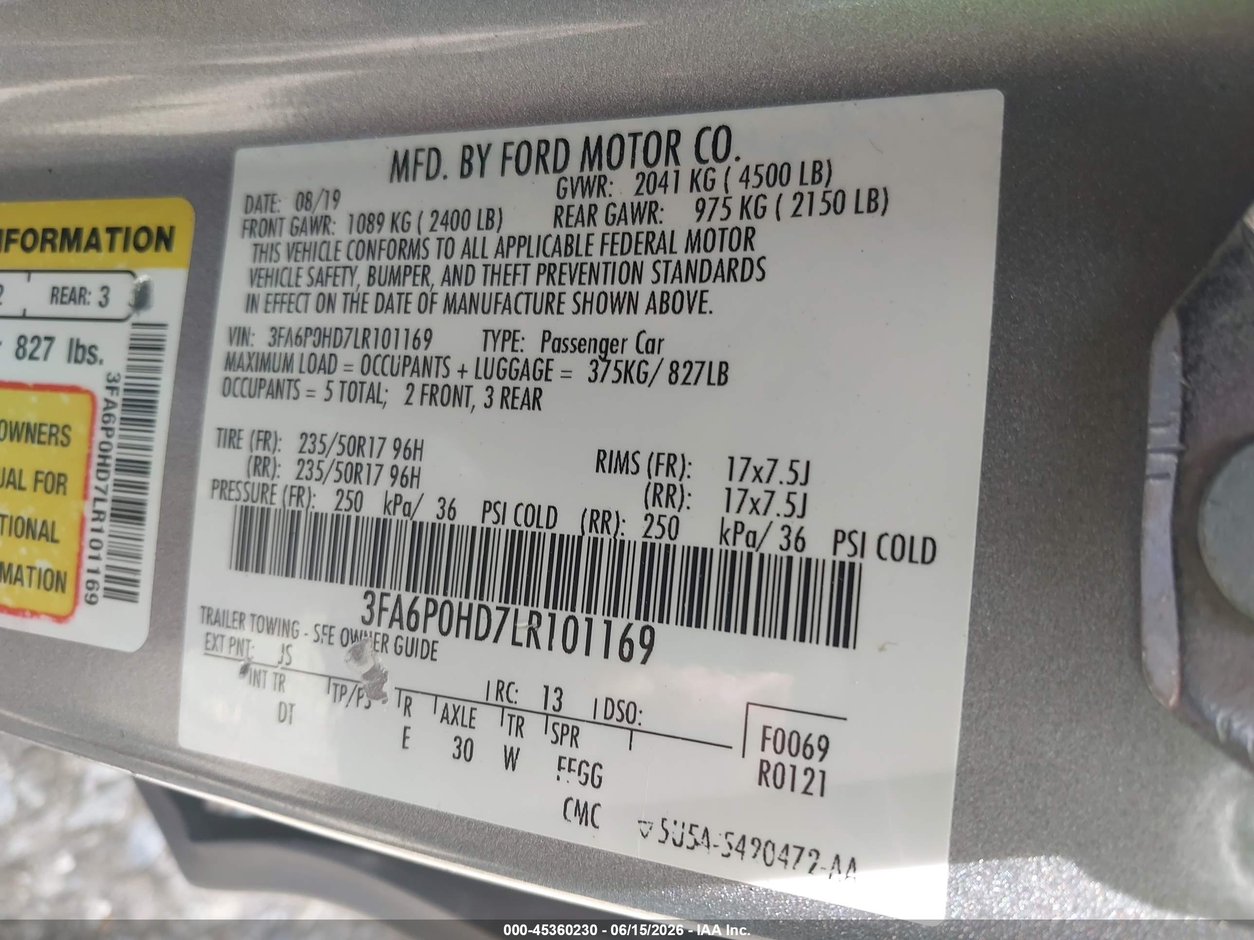 FORD FUSION image 9