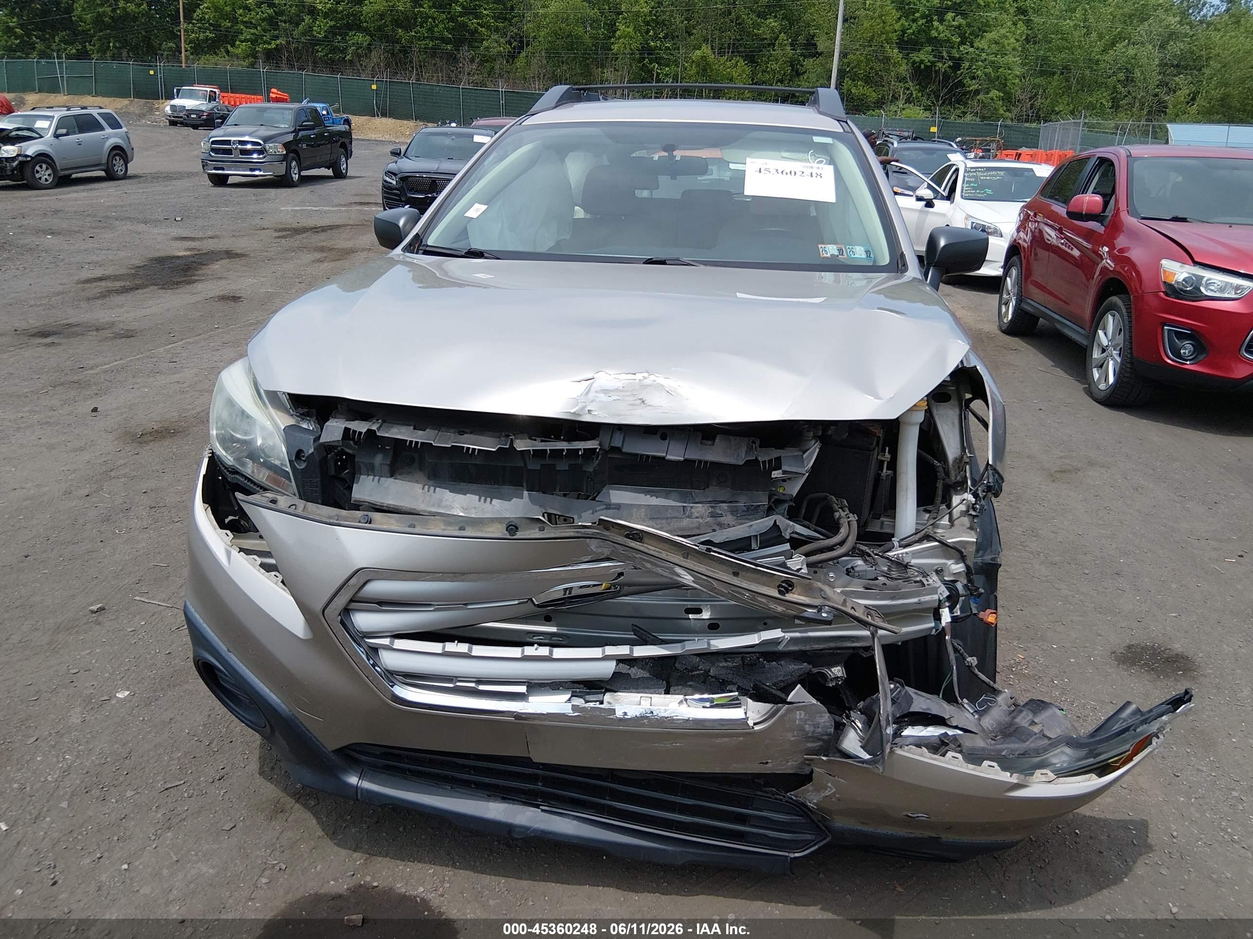 SUBARU OUTBACK image 6