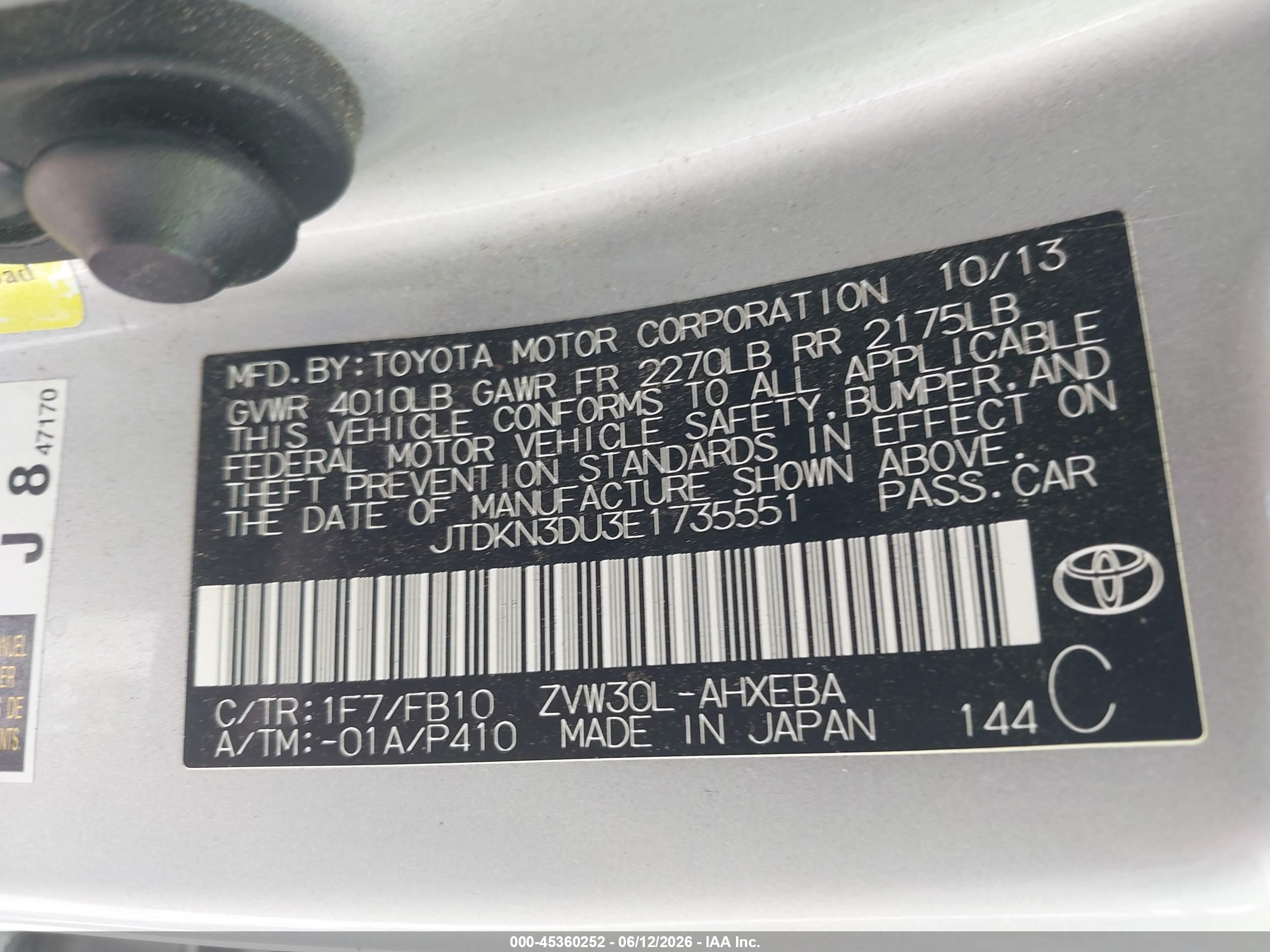 TOYOTA PRIUS image 9