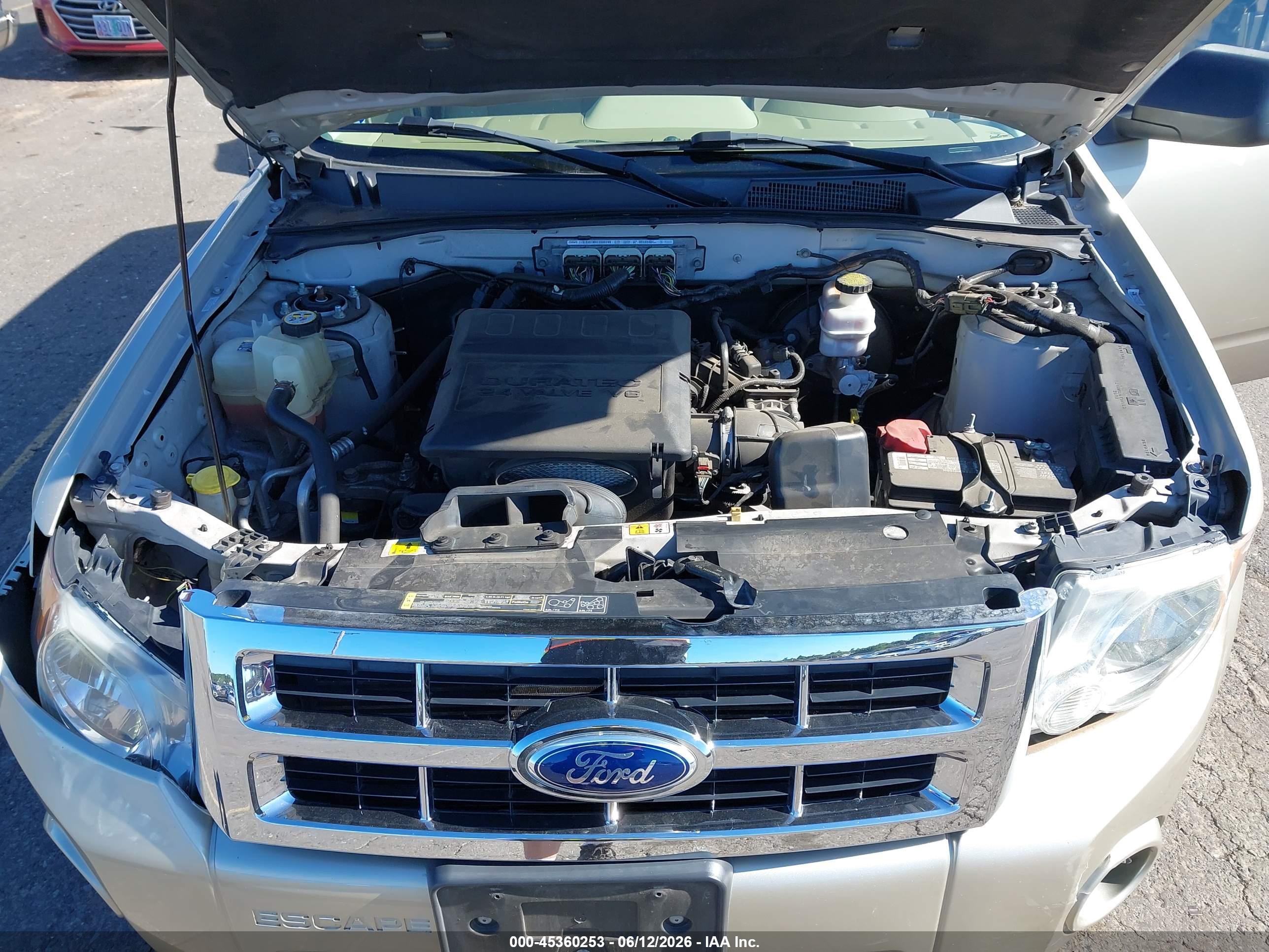 FORD ESCAPE image 10