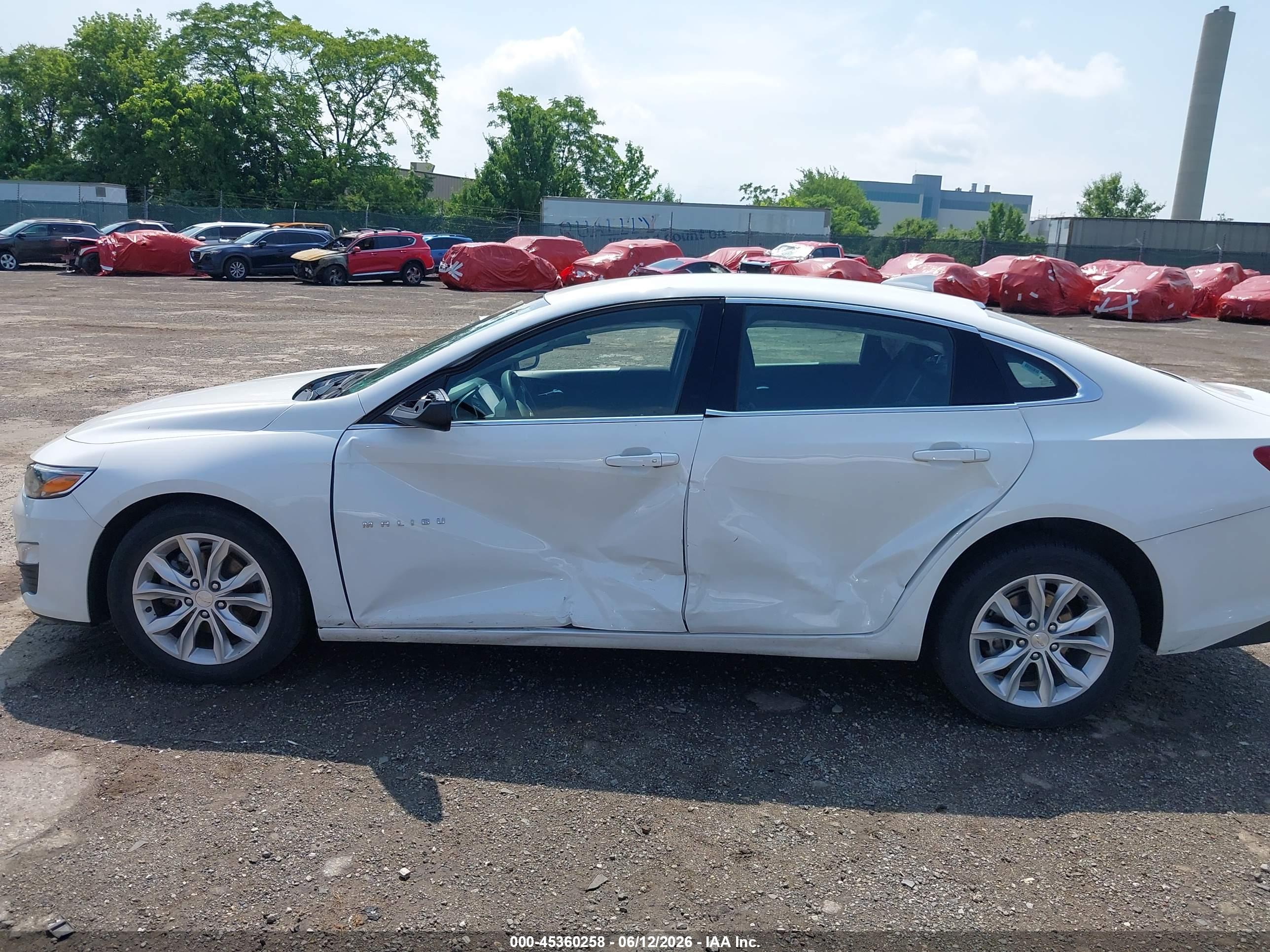CHEVROLET MALIBU image 6