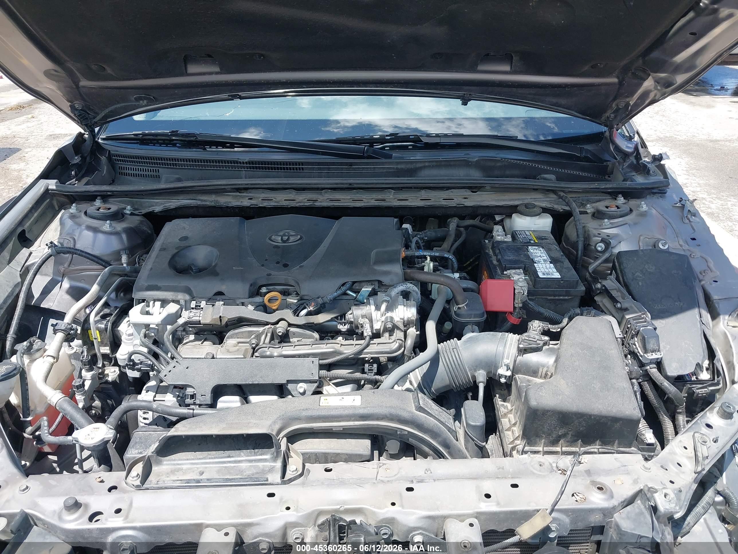 TOYOTA CAMRY image 10