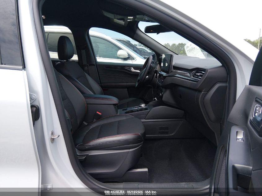 FORD ESCAPE image 5