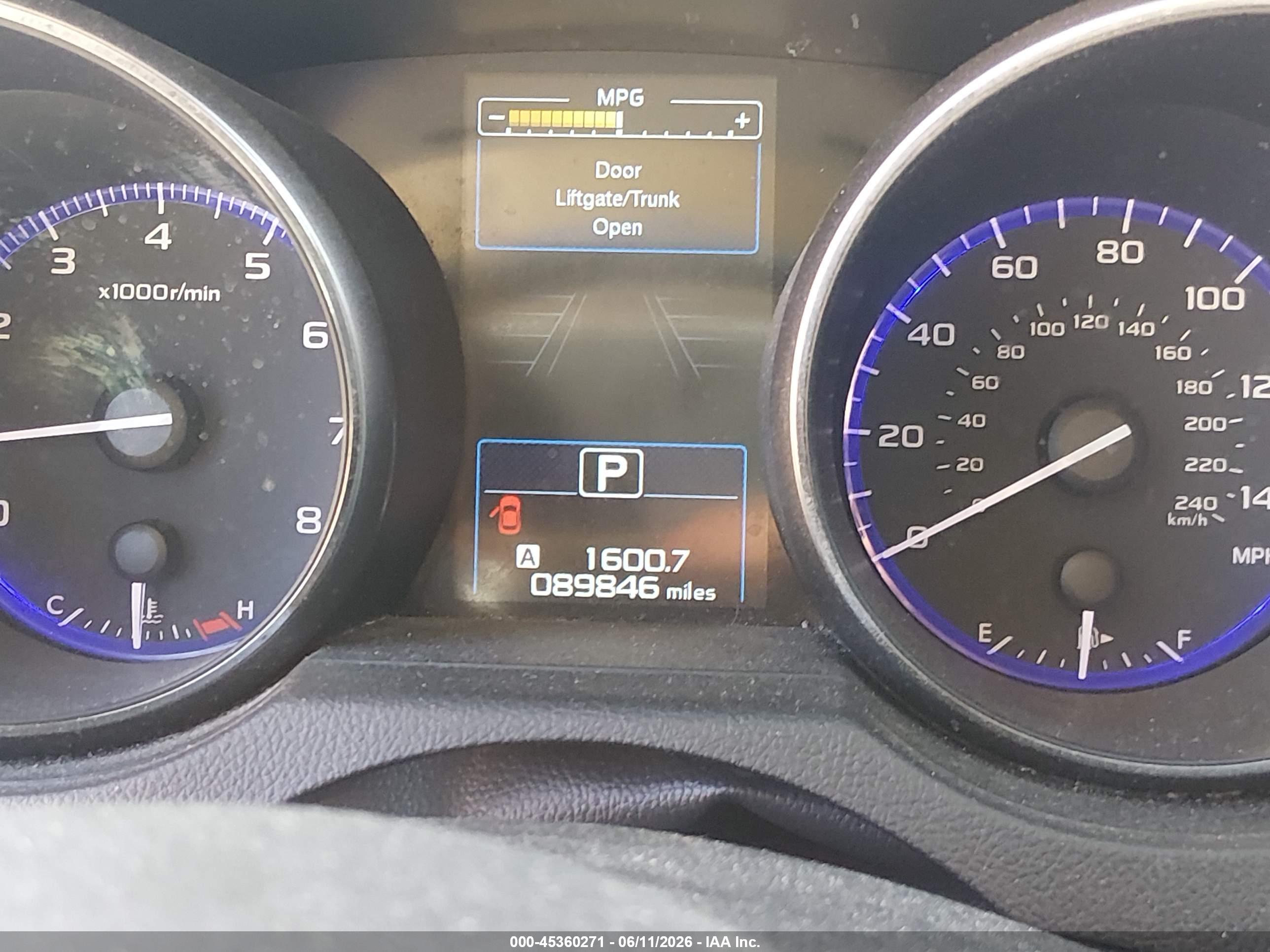 SUBARU OUTBACK image 7