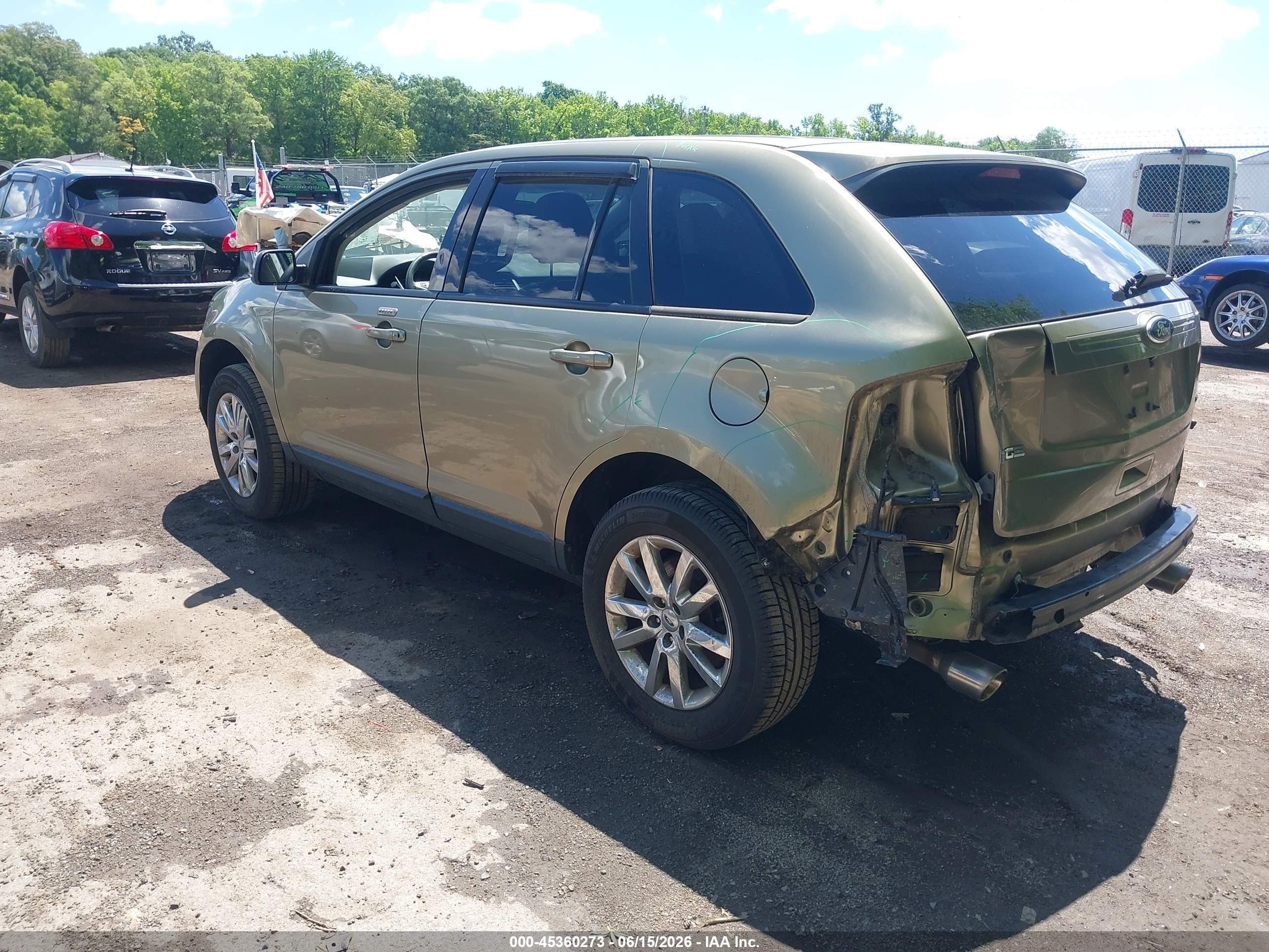 FORD EDGE image 3